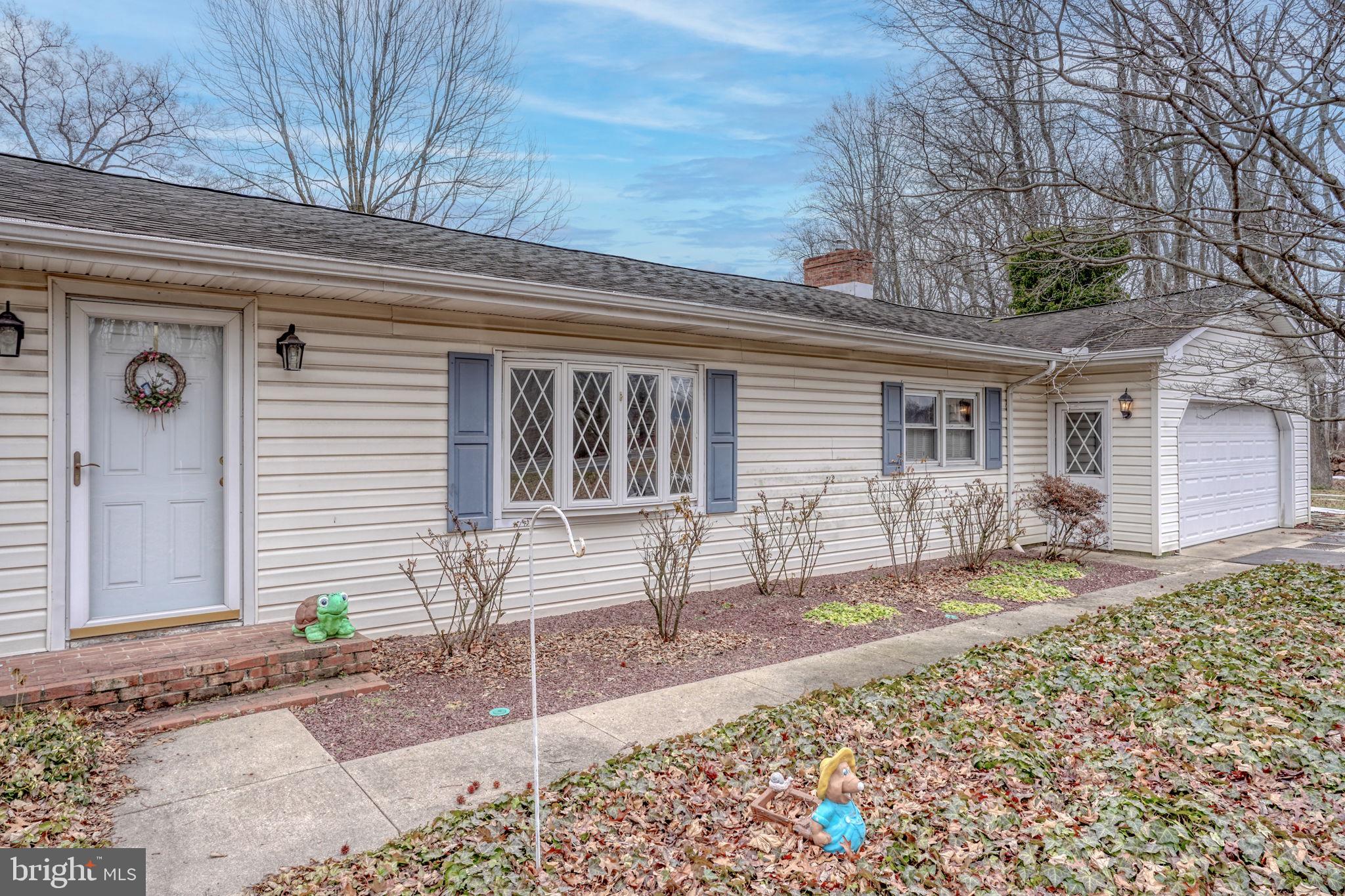 3384 PEARSONS CORNER ROAD