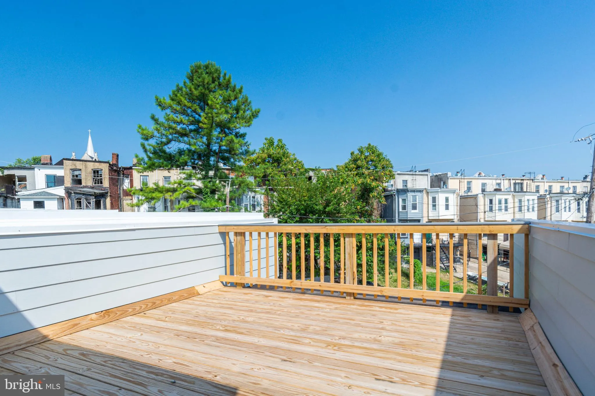 Baltimore, Maryland 21201, United States, 3 Bedrooms Bedrooms, ,3 BathroomsBathrooms,Residential,Pending,72144