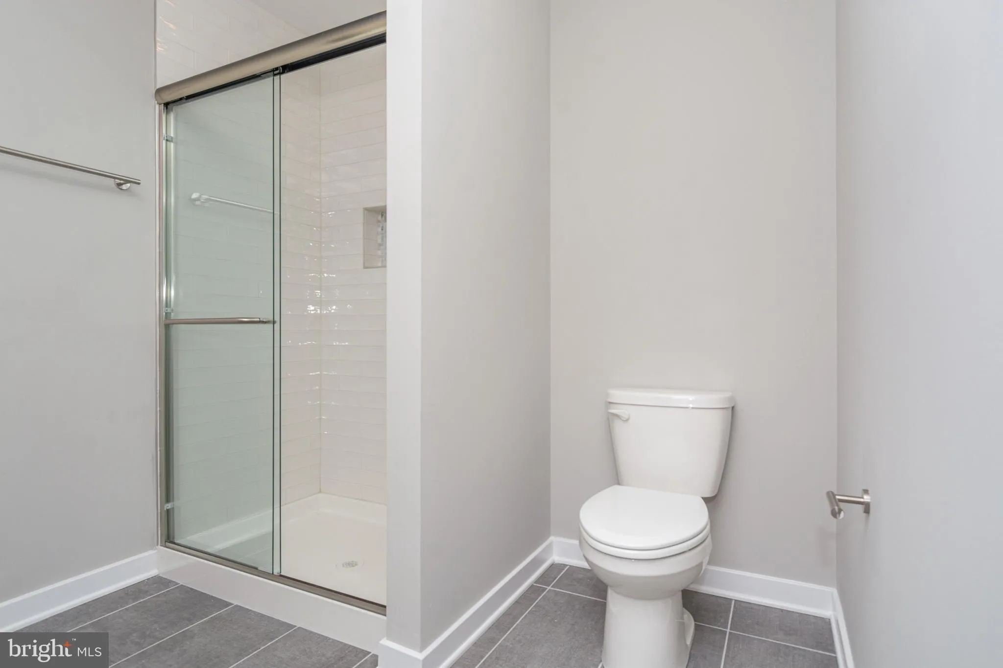 Baltimore, Maryland 21201, United States, 3 Bedrooms Bedrooms, ,3 BathroomsBathrooms,Residential,Pending,72144