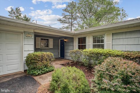 4205 PINEFIELD COURT FAIRFAX VA 22033