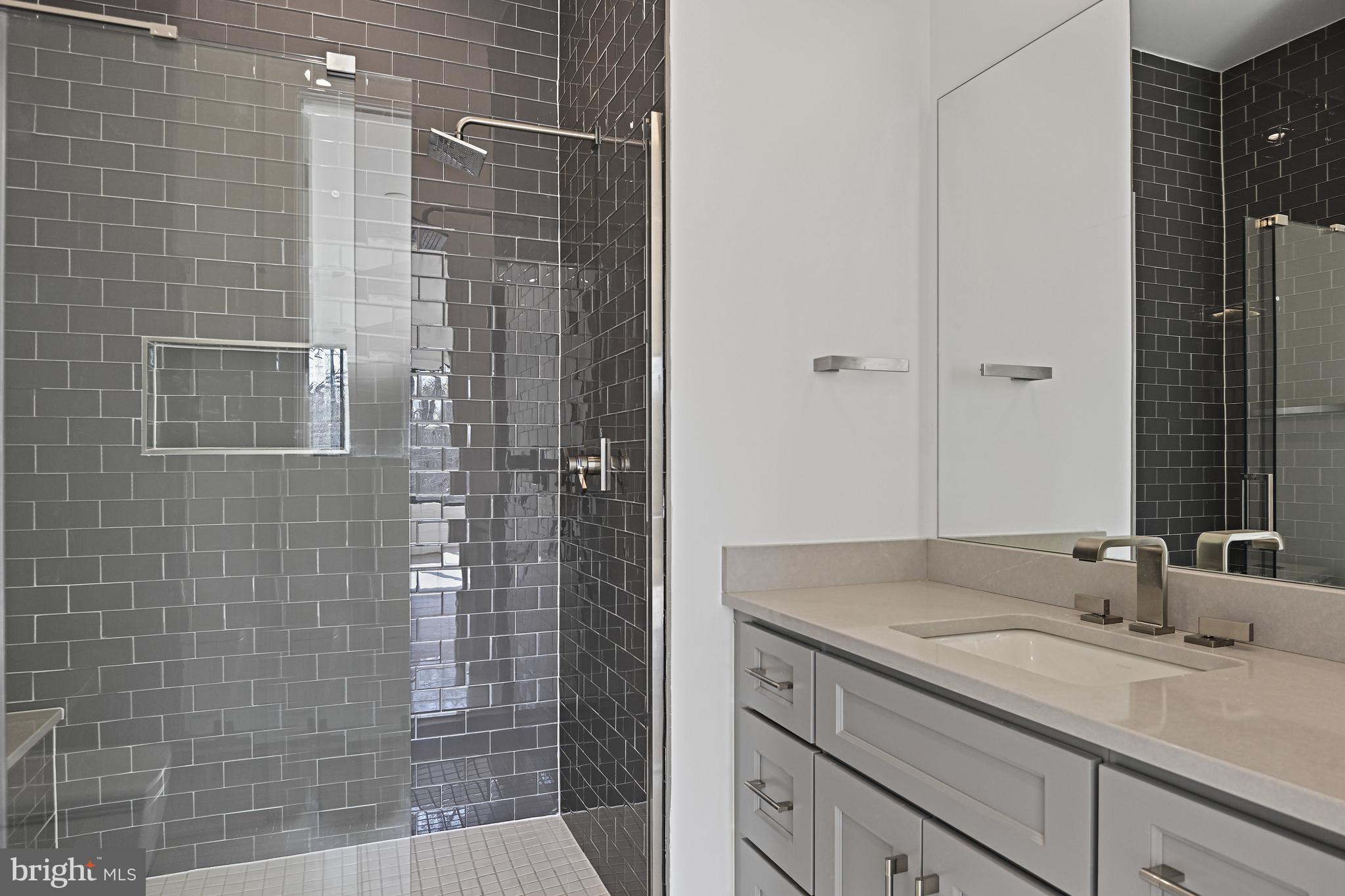 POTOMAC HILLS - Residential