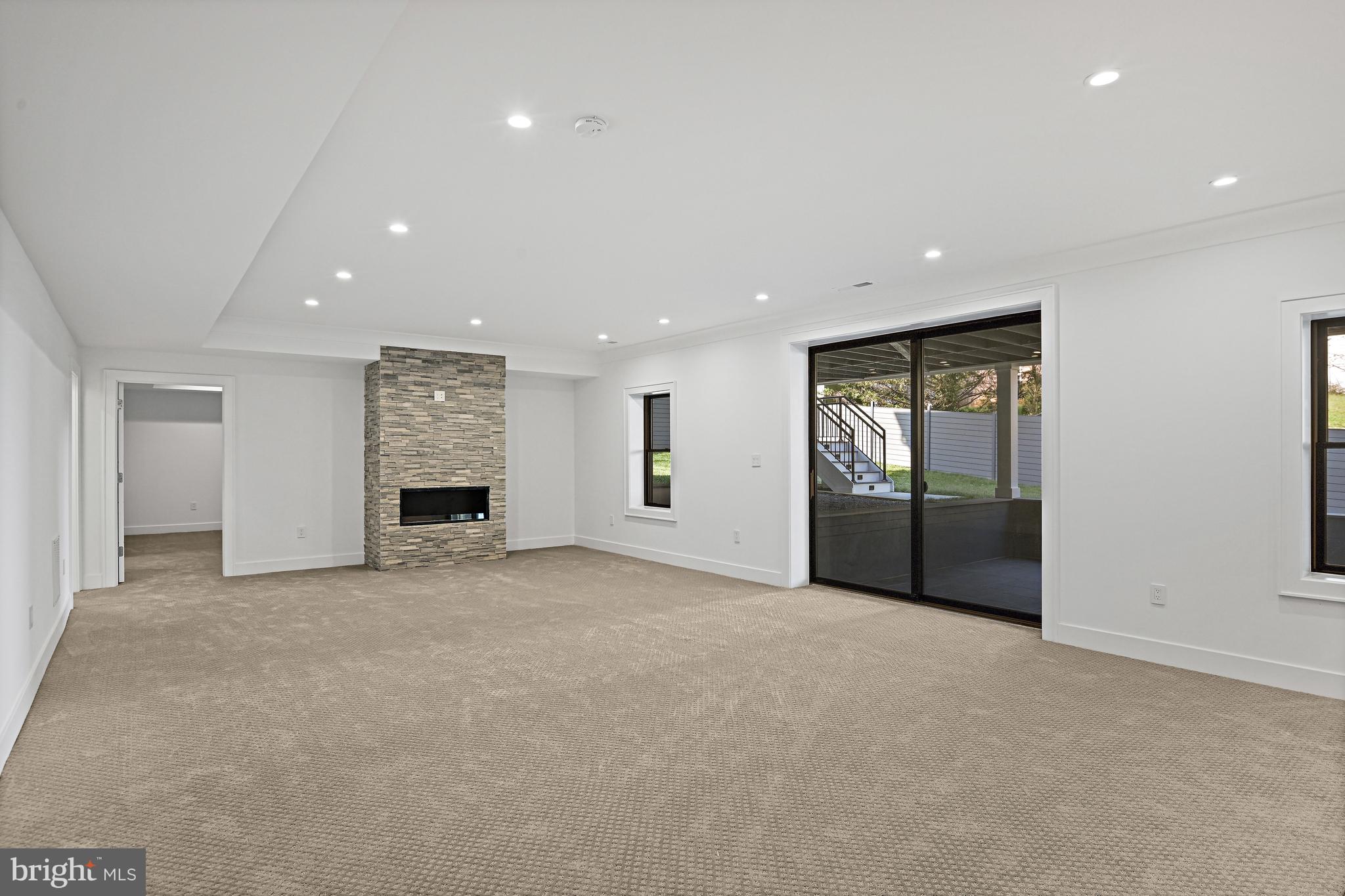 POTOMAC HILLS - Residential