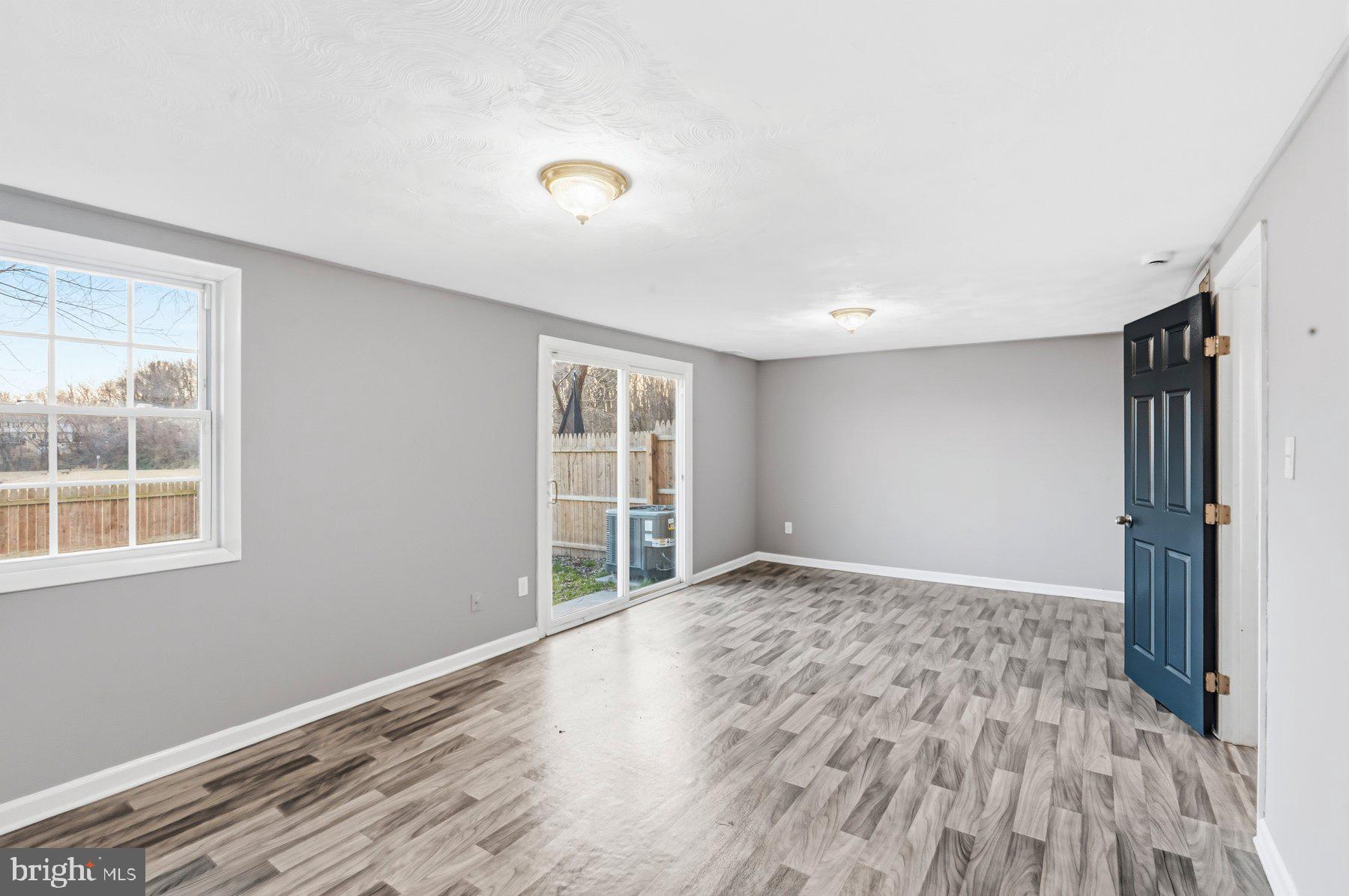 WATER GATE - Residential