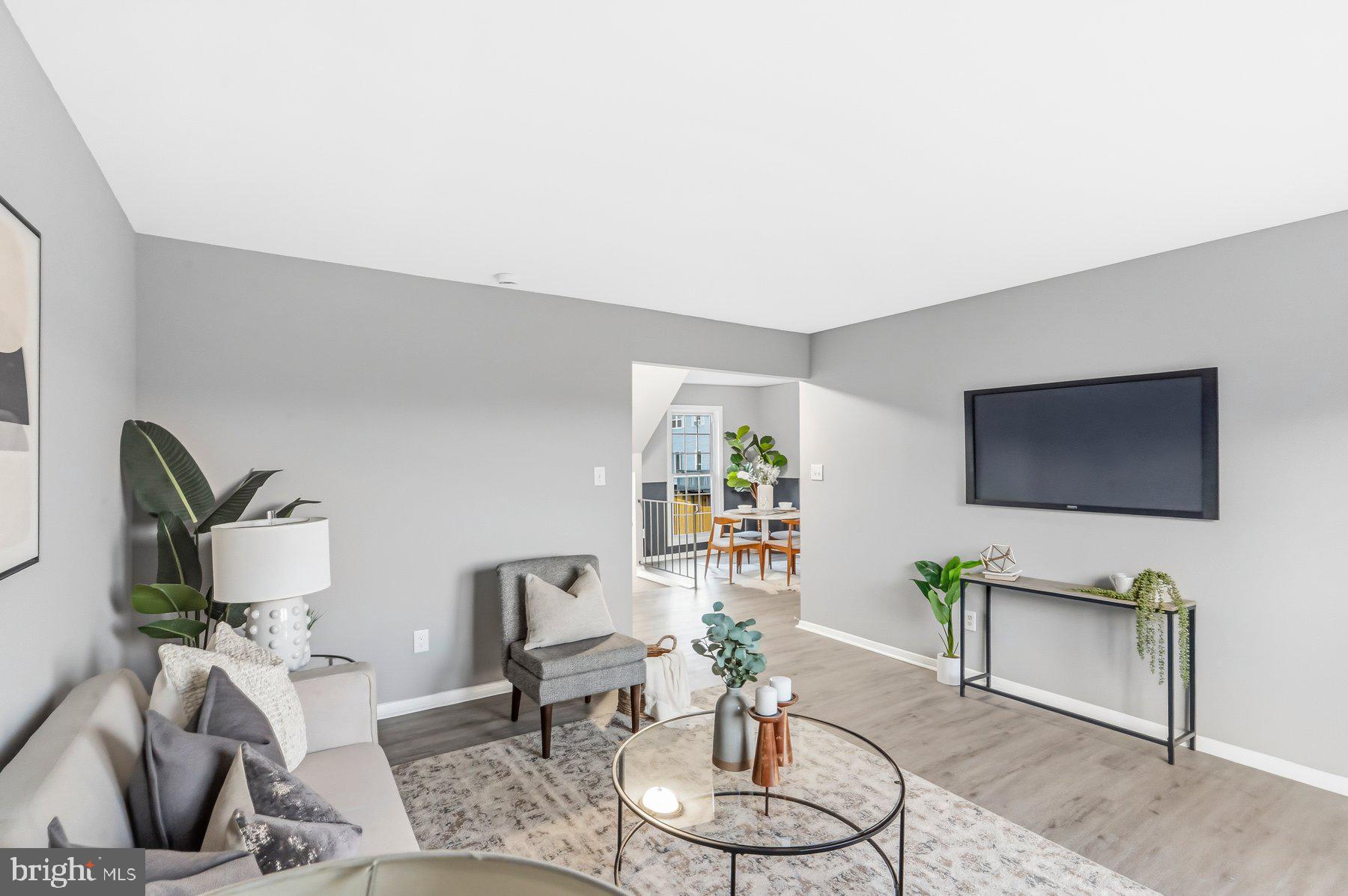 WATER GATE - Residential