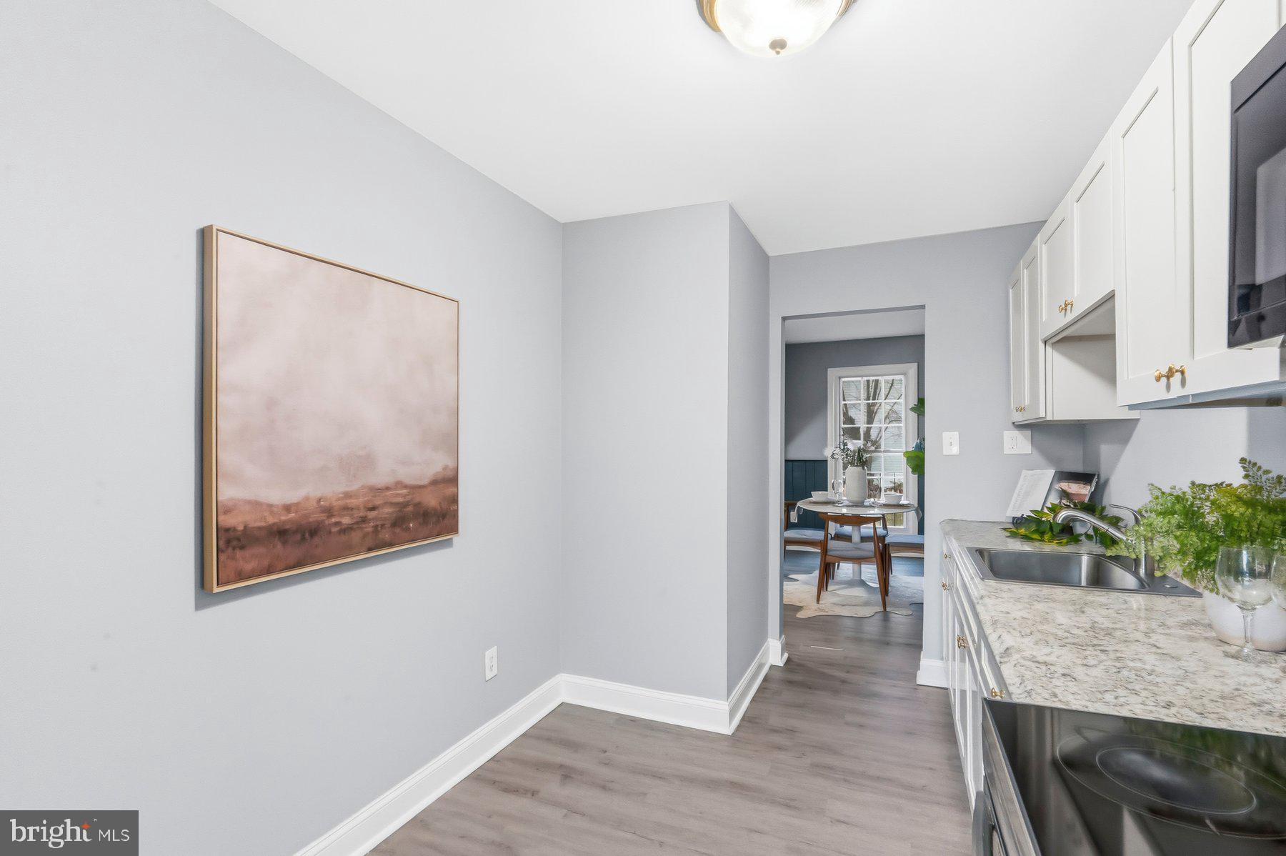 WATER GATE - Residential