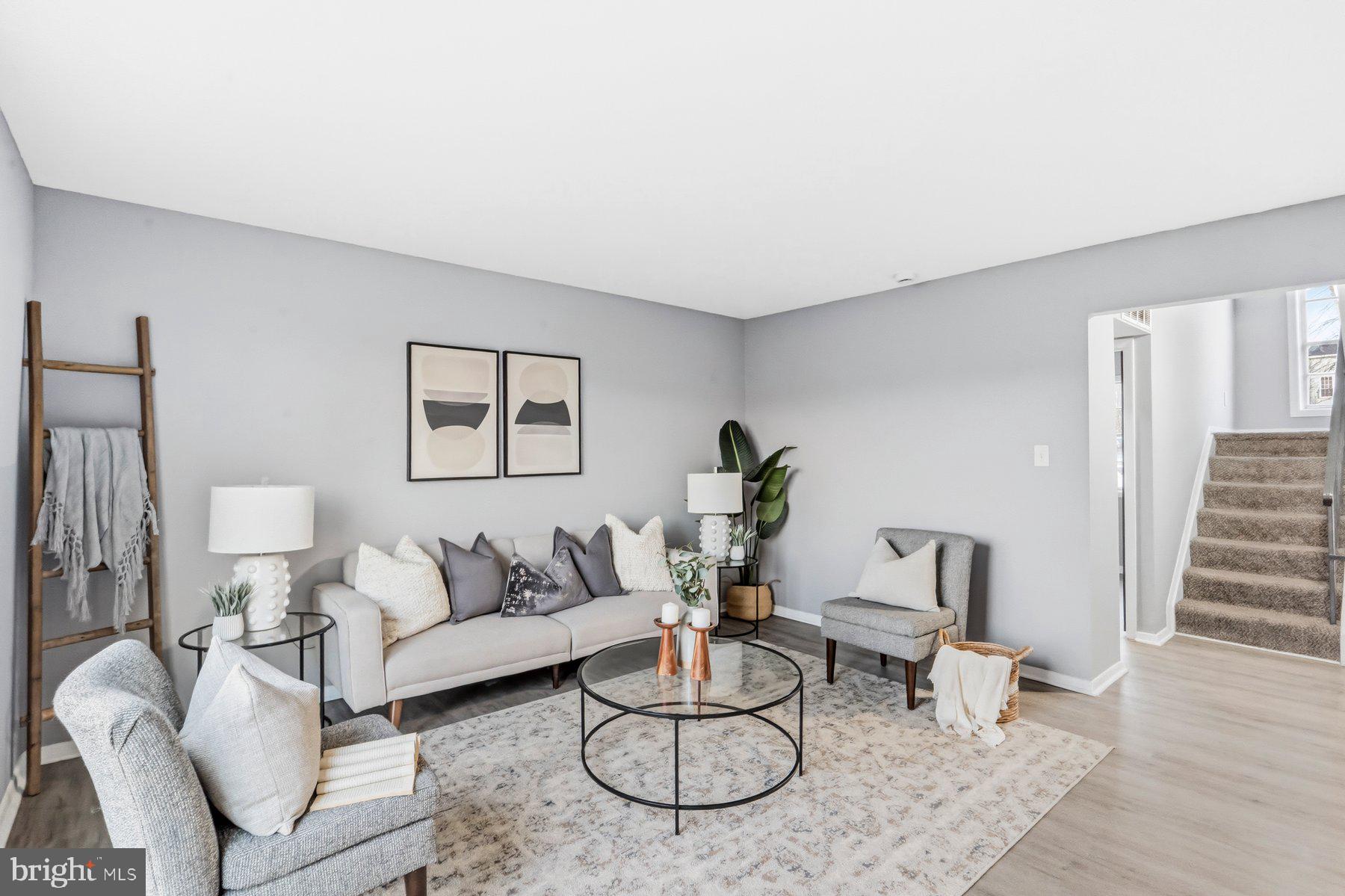 WATER GATE - Residential