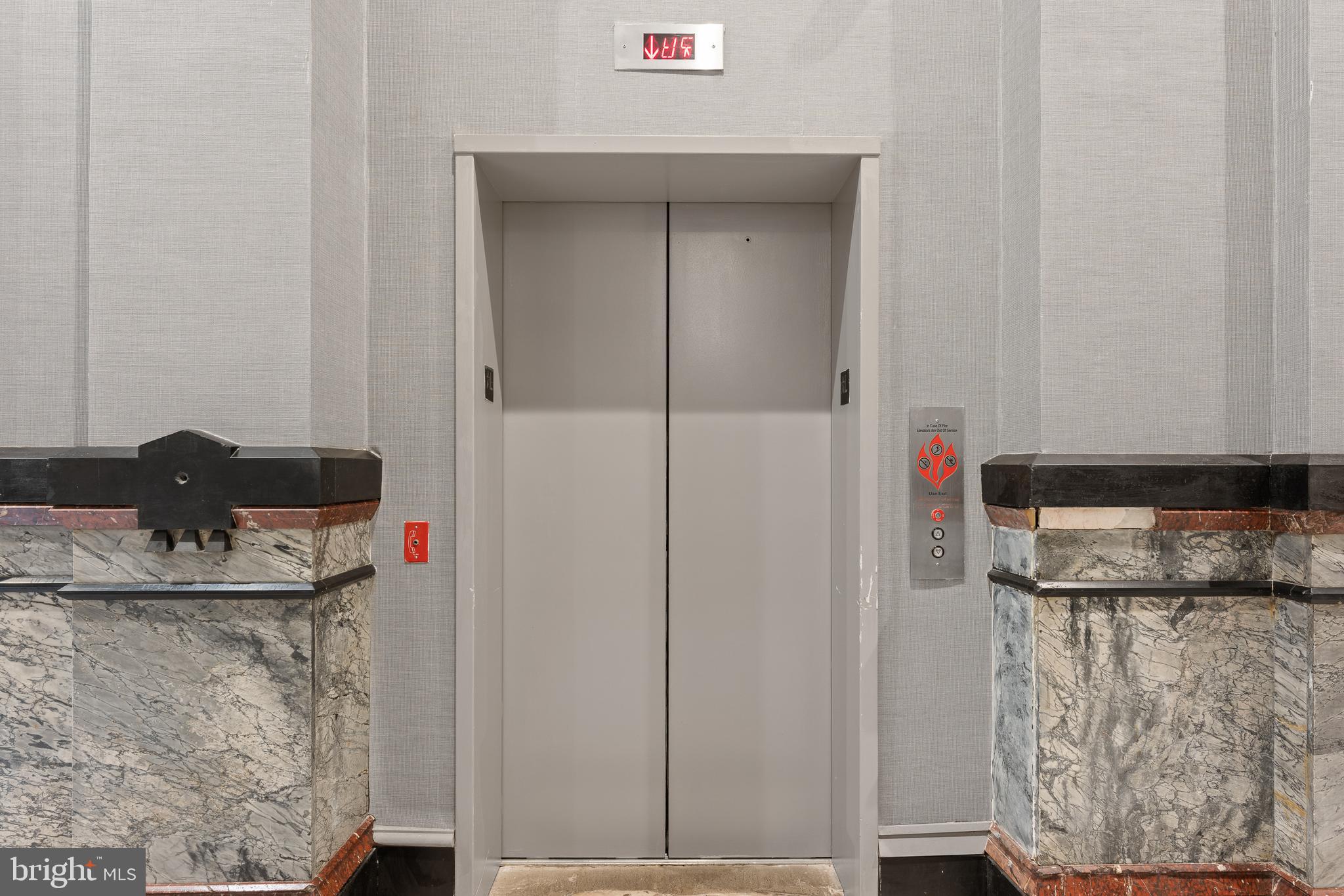 WASHINGTON SQ WEST - Residential