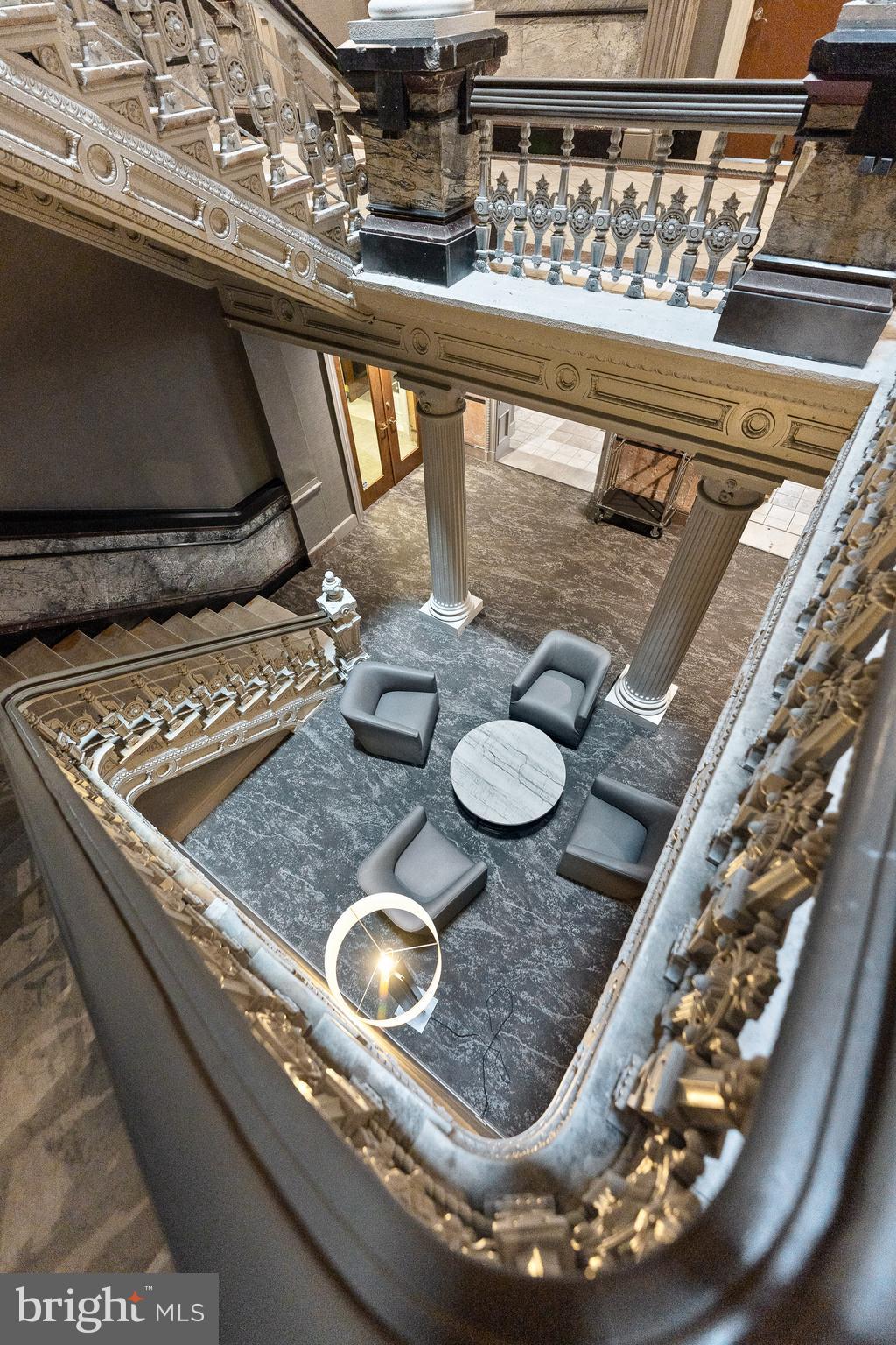 WASHINGTON SQ WEST - Residential