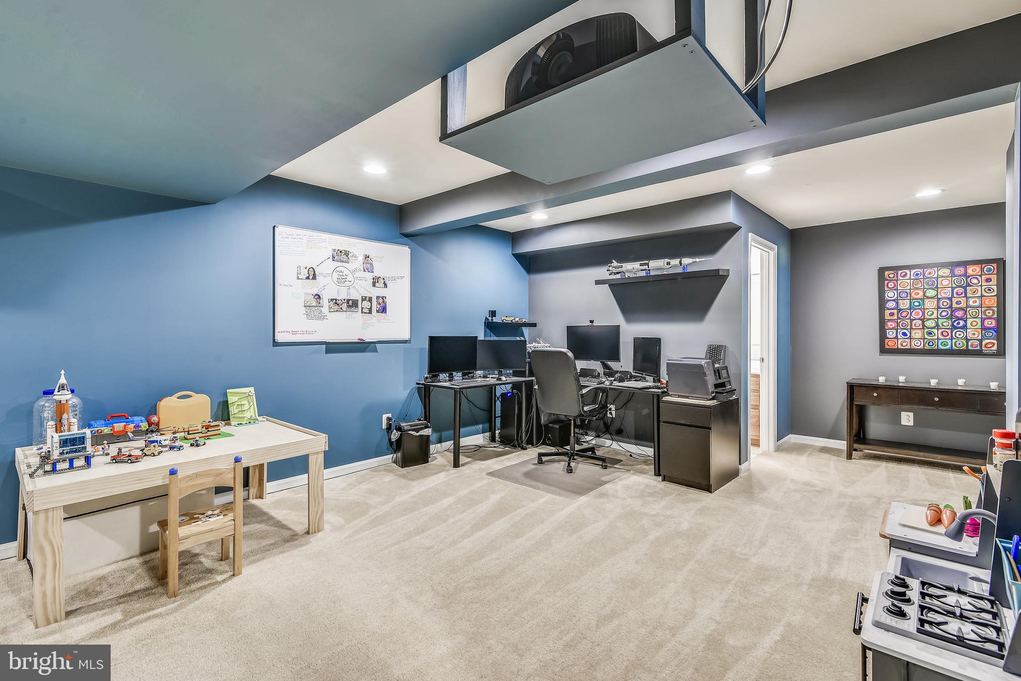 KIRKPATRICK WEST - Residential