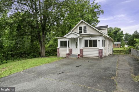 19316 WEAVER ROAD TRIANGLE VA 22172