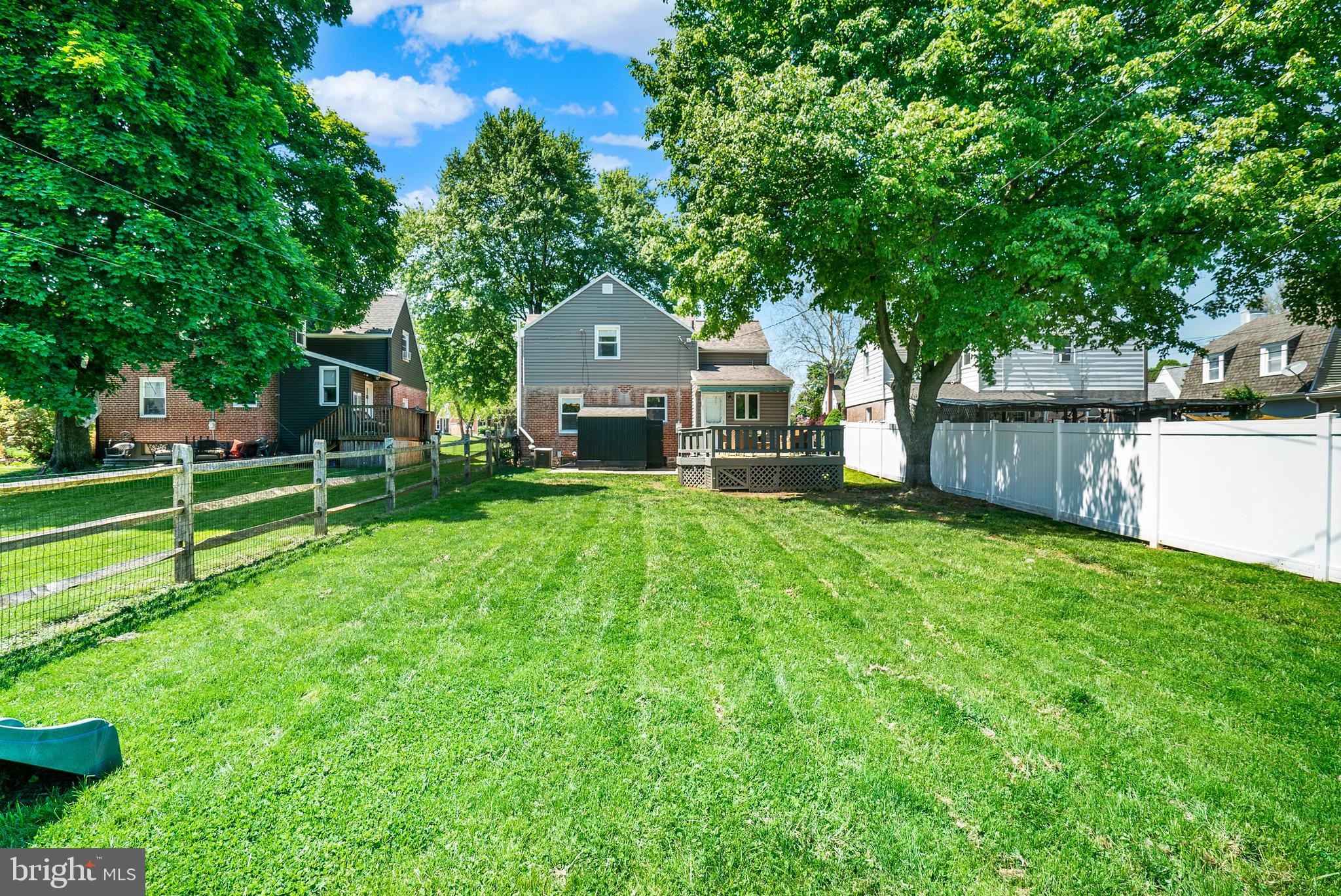 LINCOLN PARK - Residential