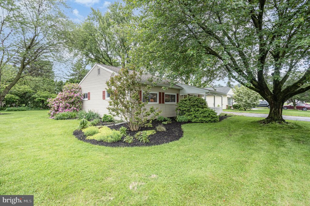 Photo of 6375 Hollow Drive, EAST PETERSBURG, PA 17520 (MLS # PALA2070598)