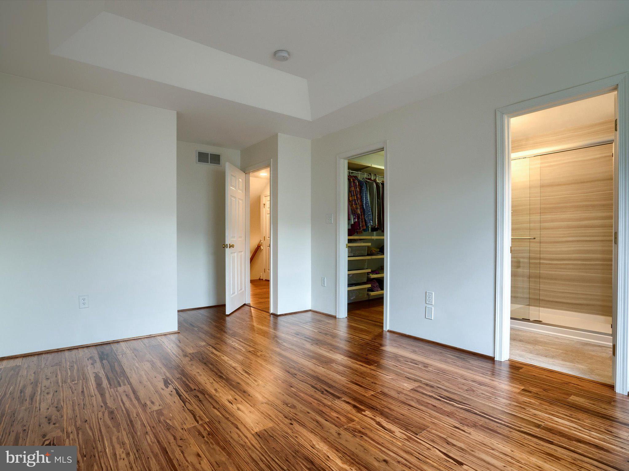 WILLOWBANK - Residential