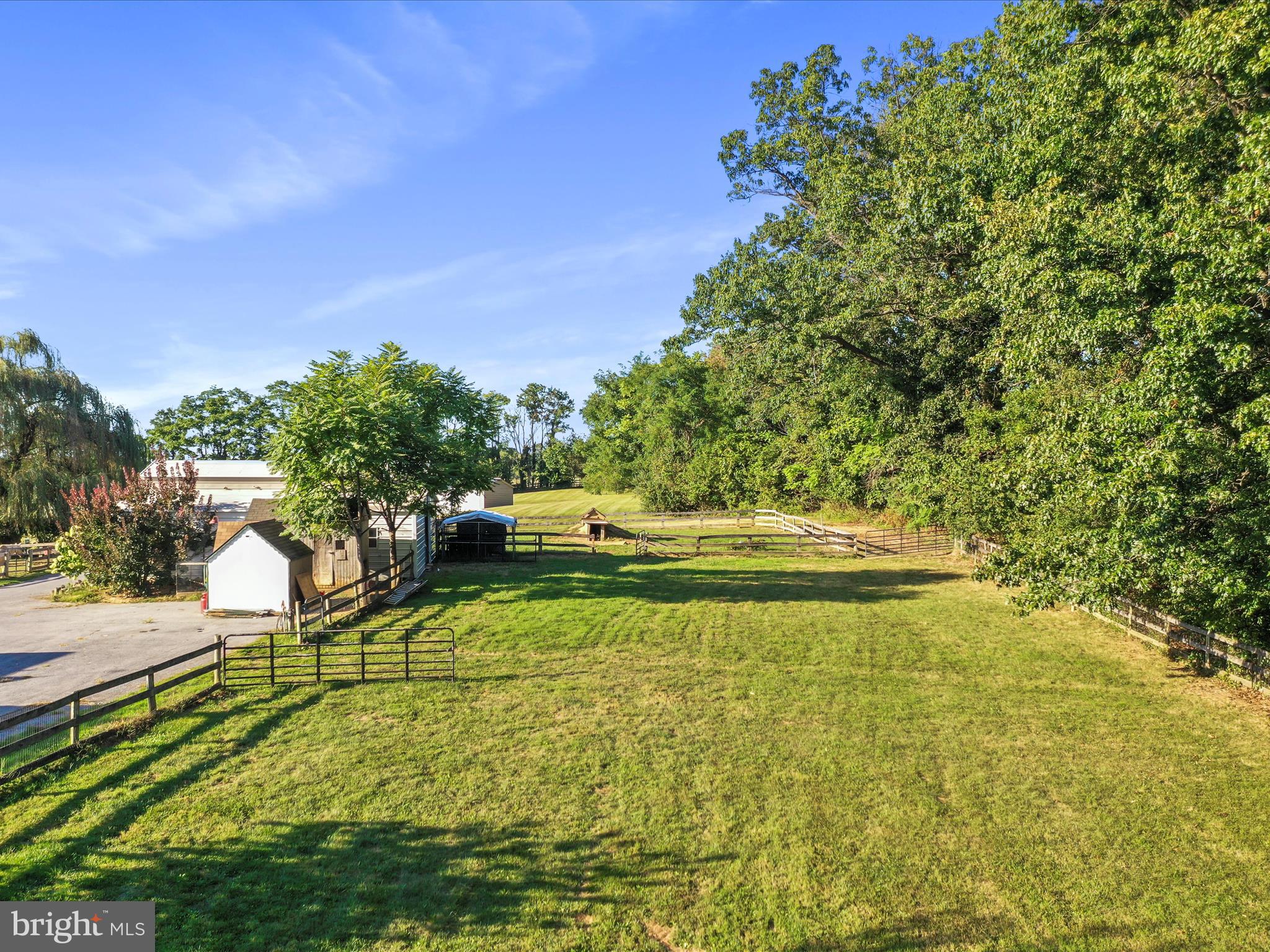 THISTLE RIDGE - Residential