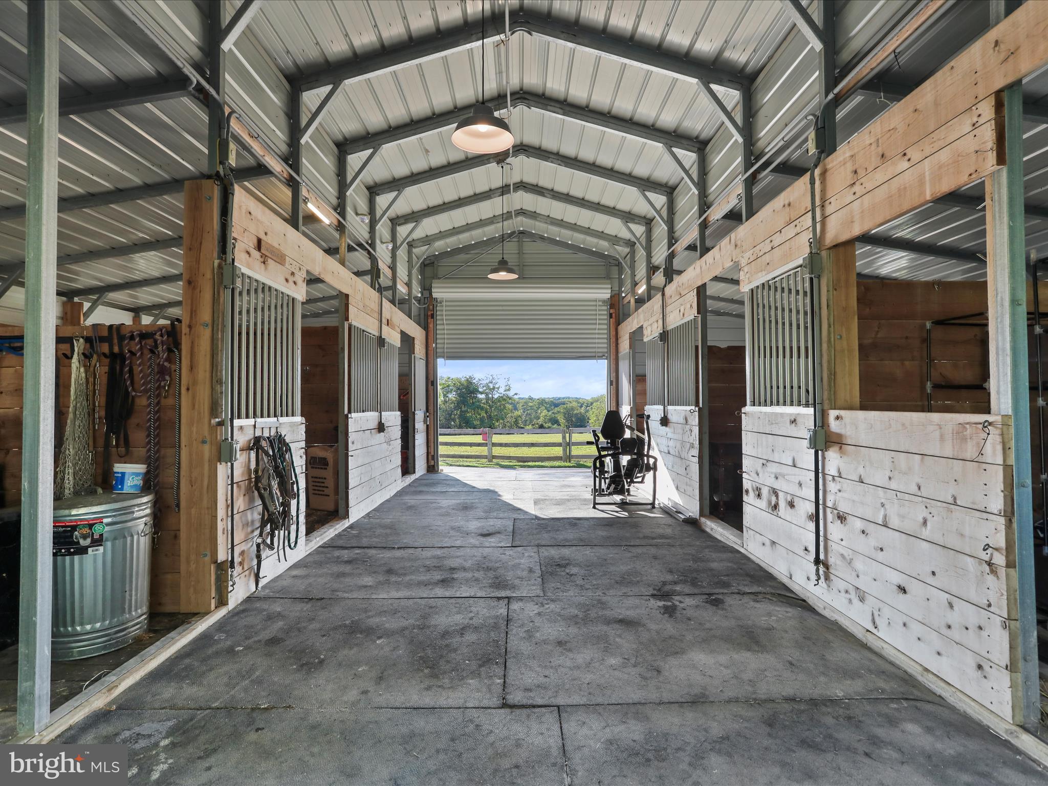 THISTLE RIDGE - Residential