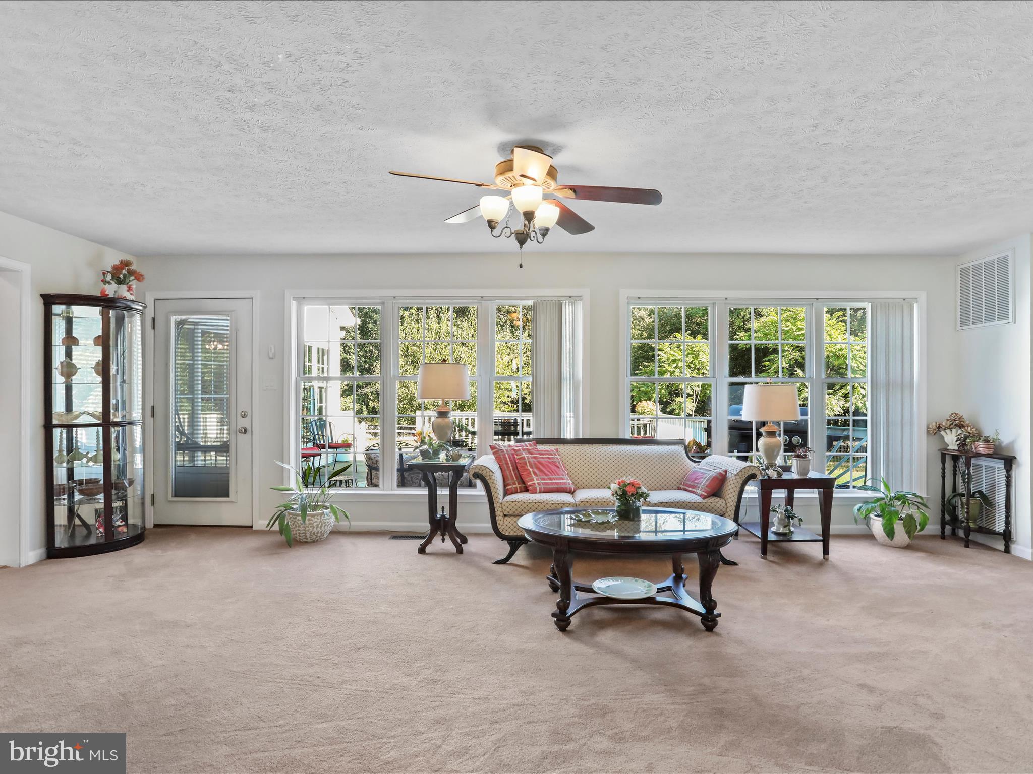 THISTLE RIDGE - Residential