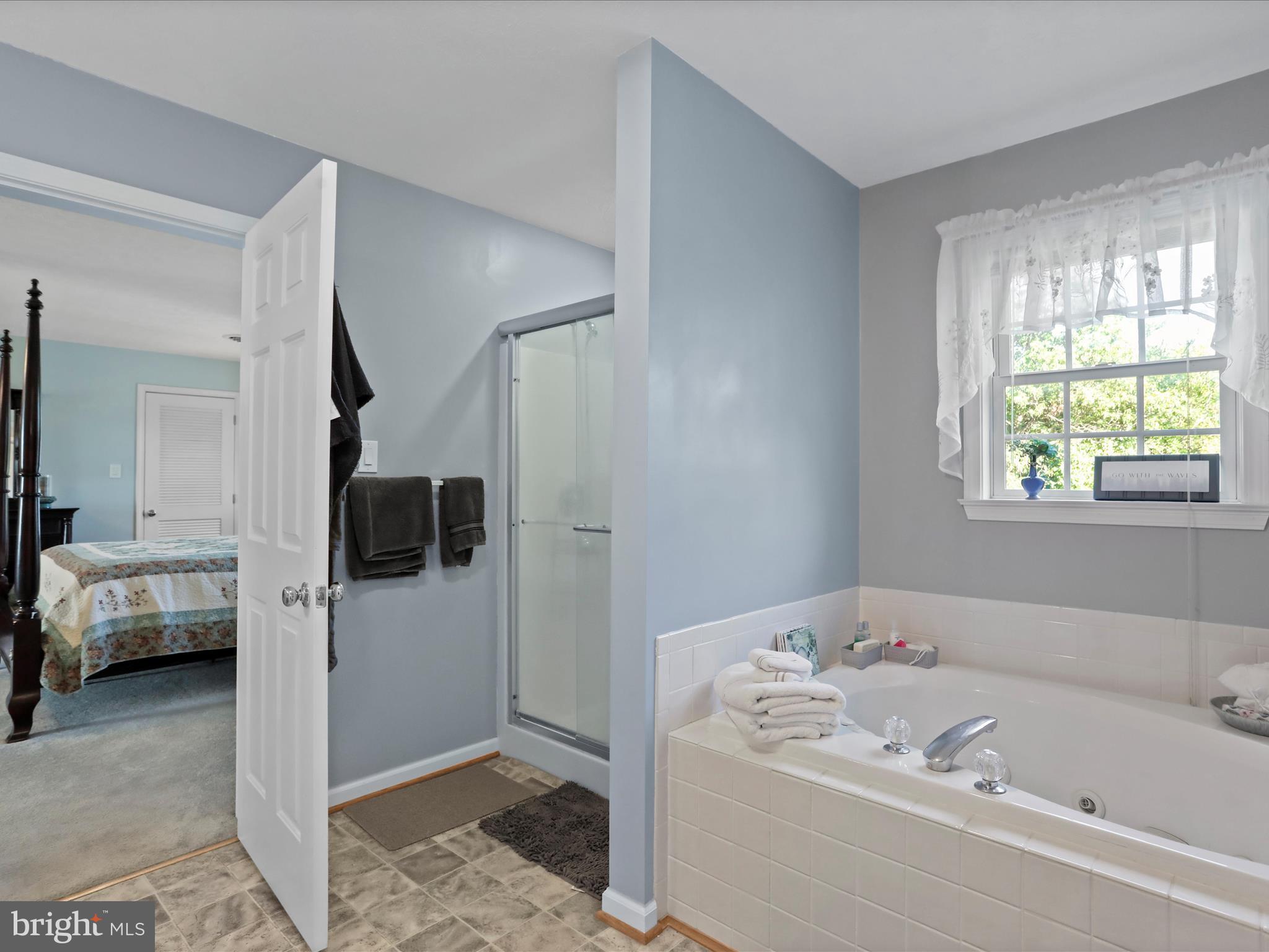 THISTLE RIDGE - Residential