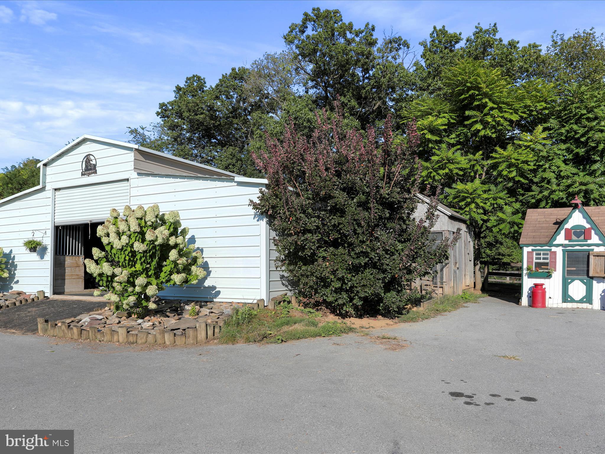 THISTLE RIDGE - Residential