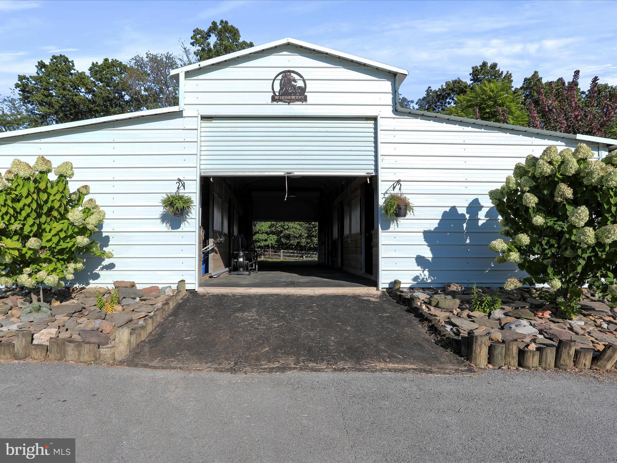 THISTLE RIDGE - Residential