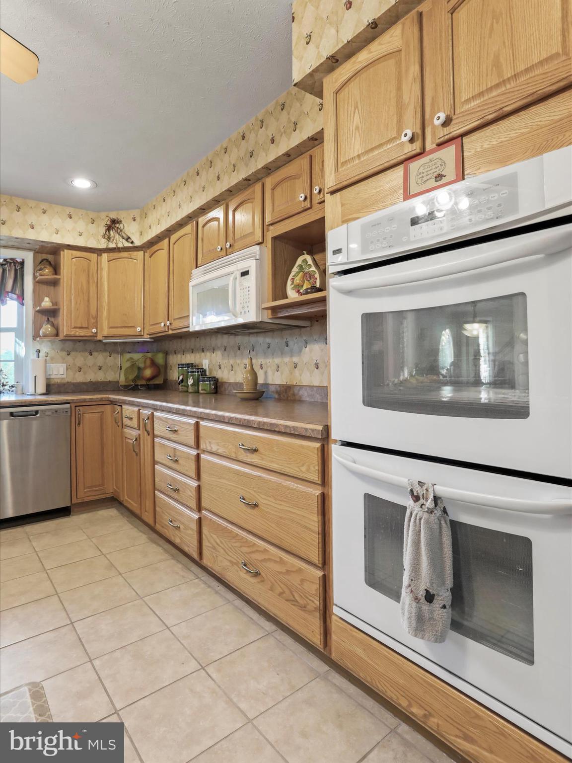 THISTLE RIDGE - Residential