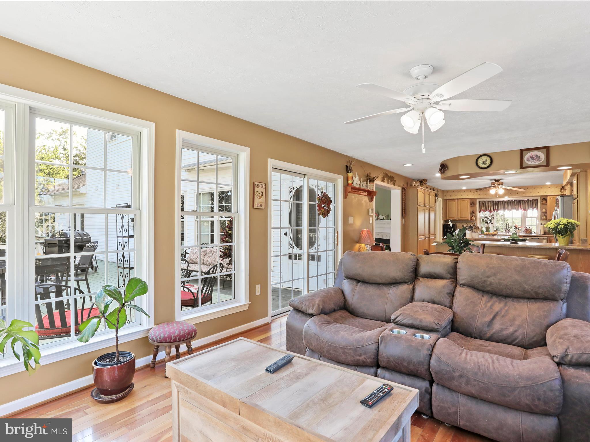 THISTLE RIDGE - Residential