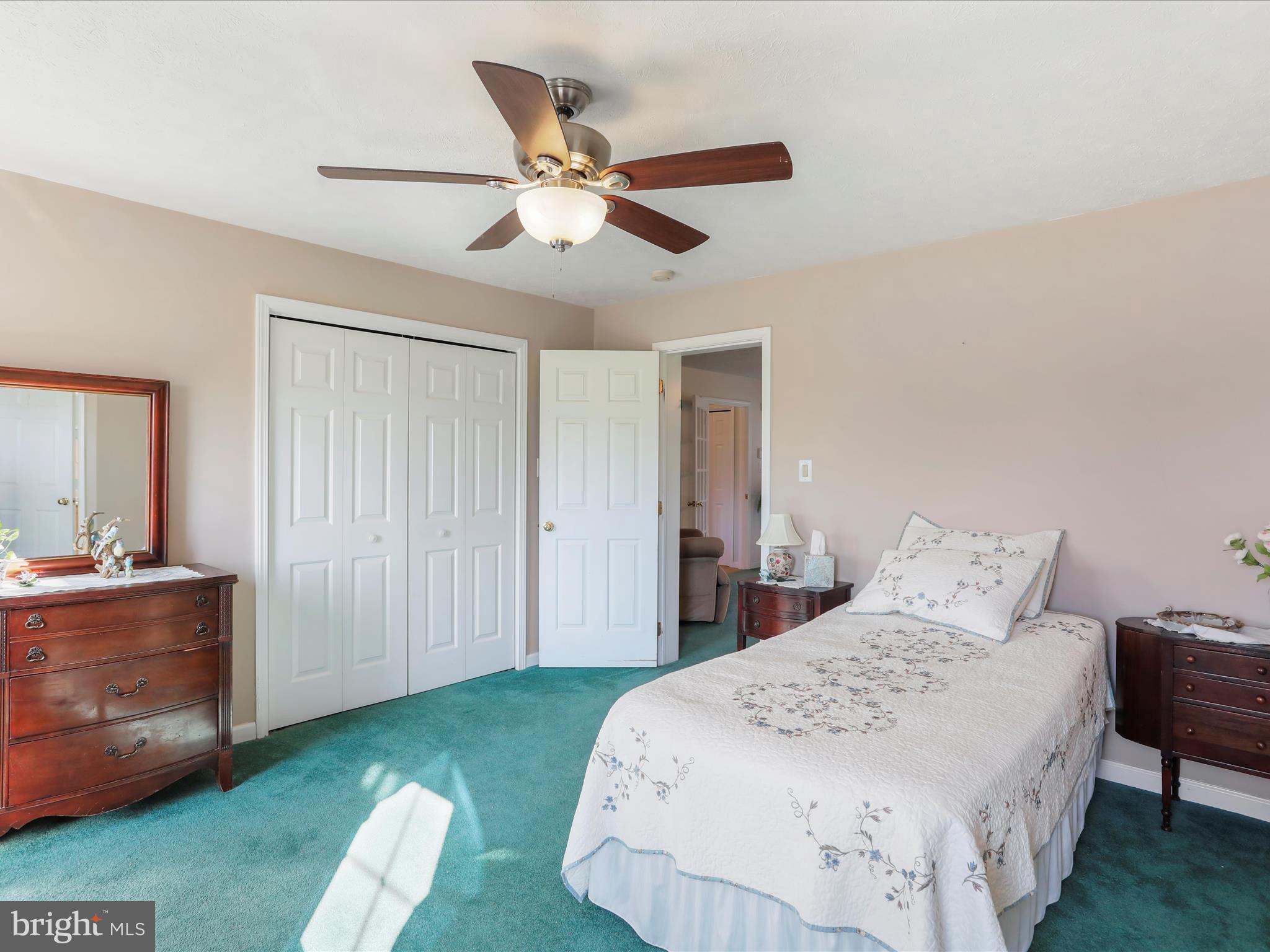 THISTLE RIDGE - Residential