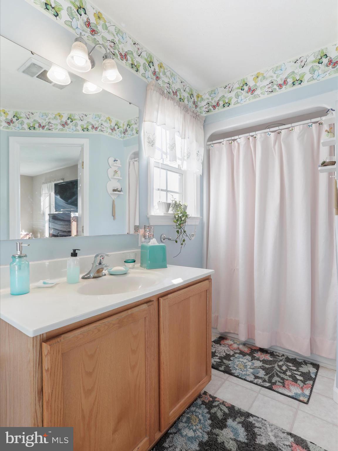 THISTLE RIDGE - Residential