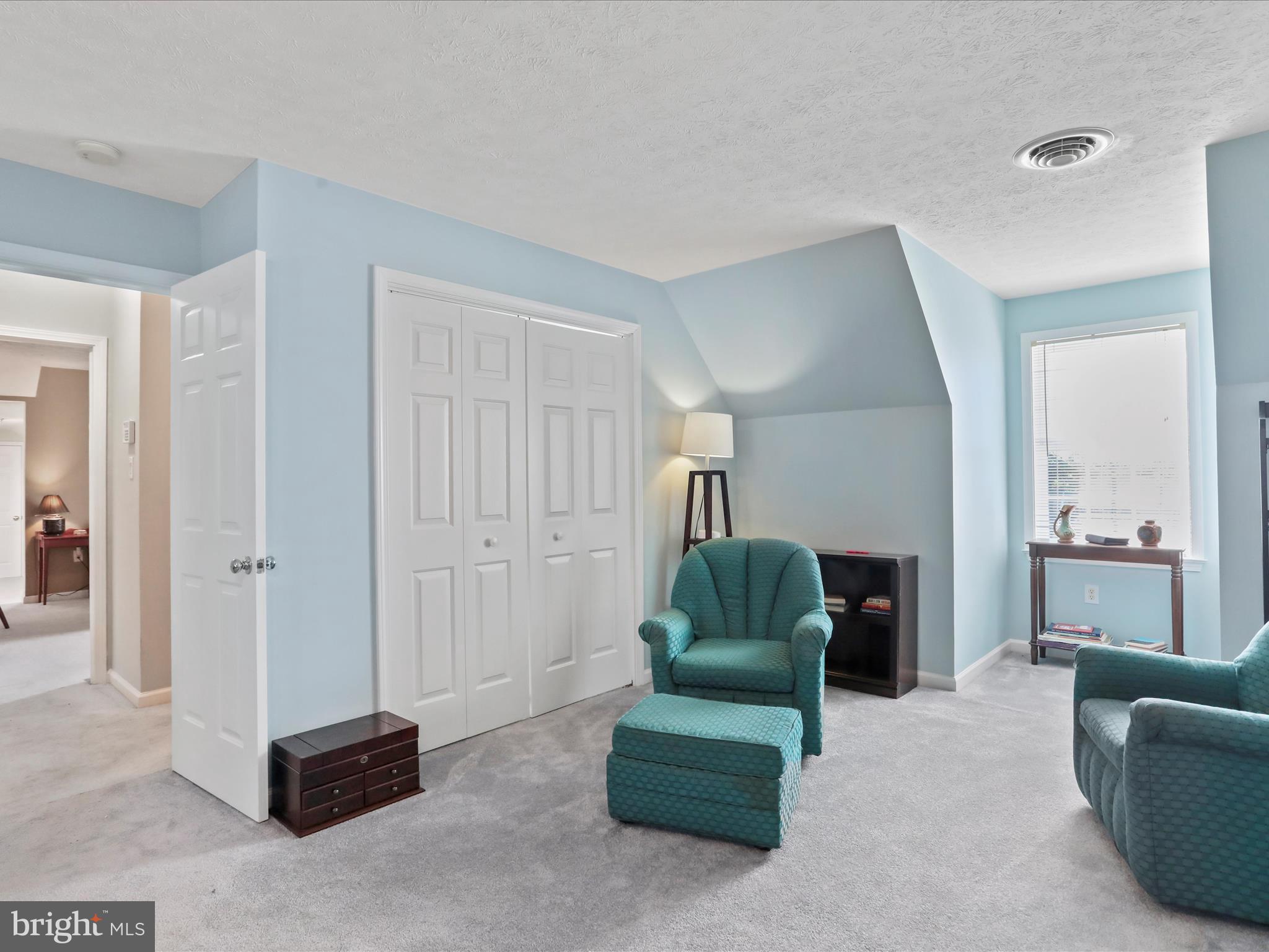 THISTLE RIDGE - Residential