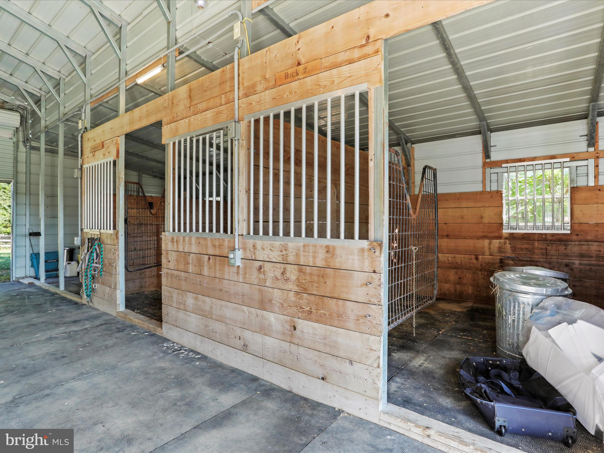 THISTLE RIDGE - Residential