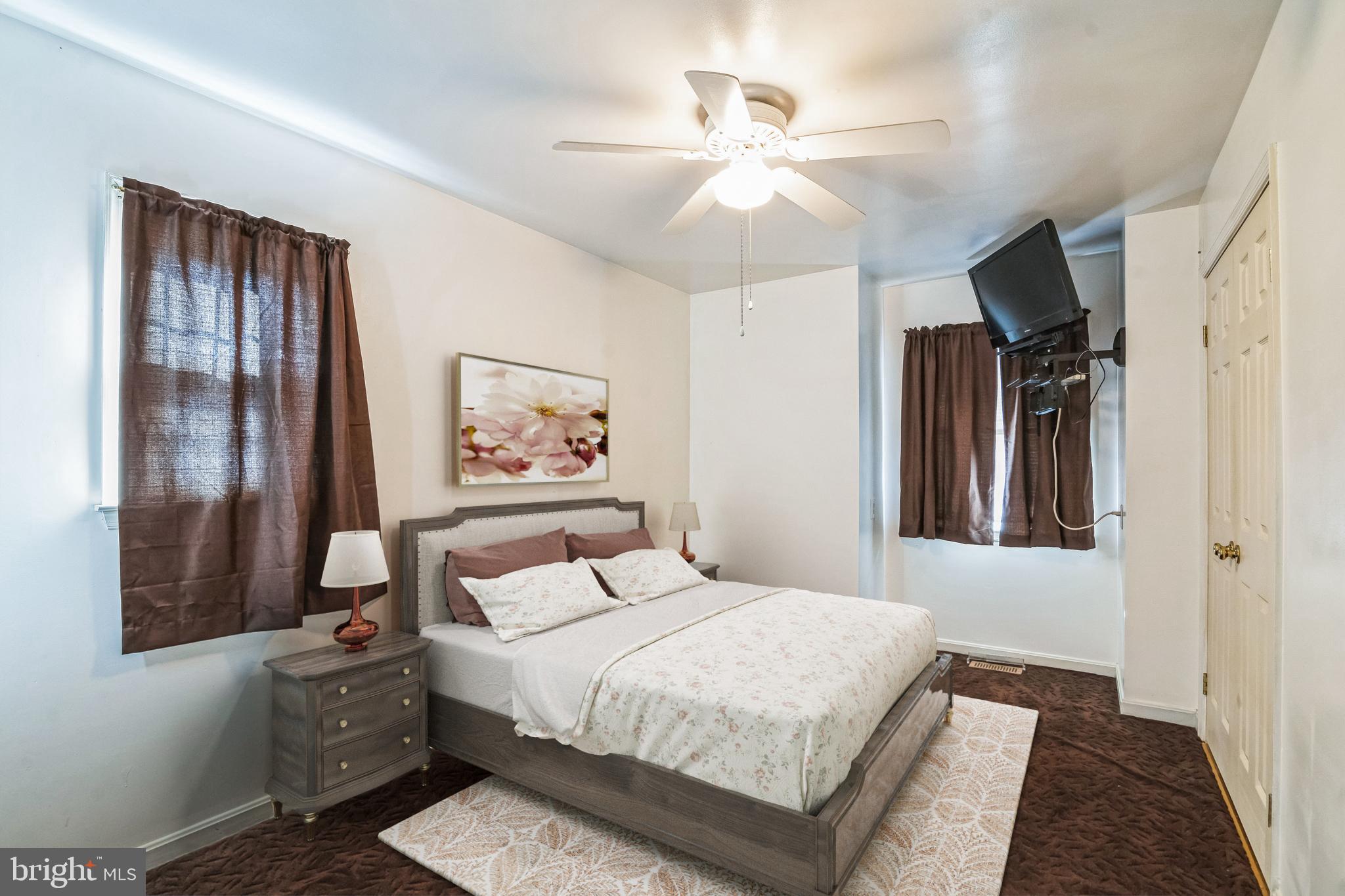 MEADFIELD - Residential