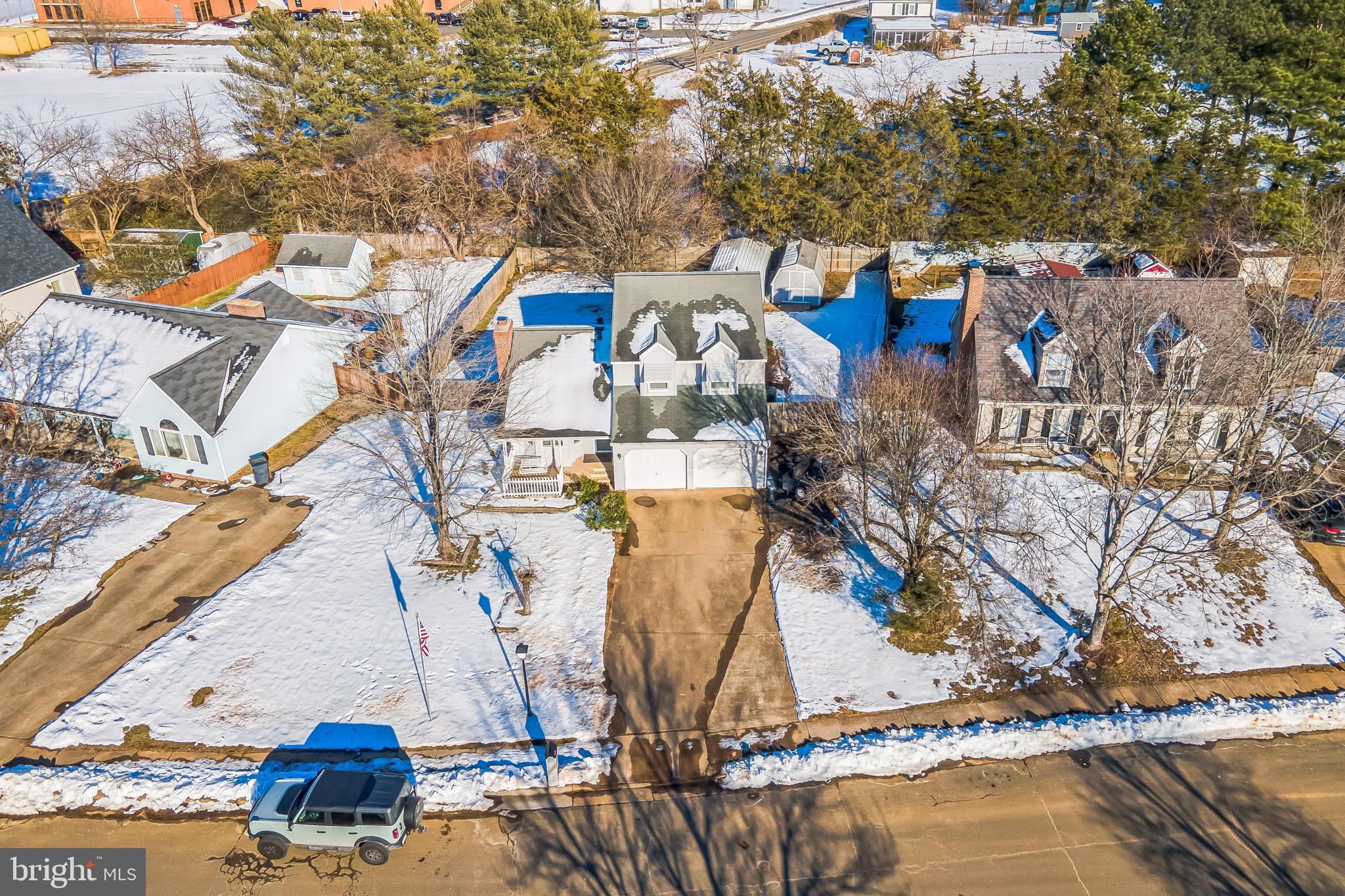 MEADFIELD - Residential