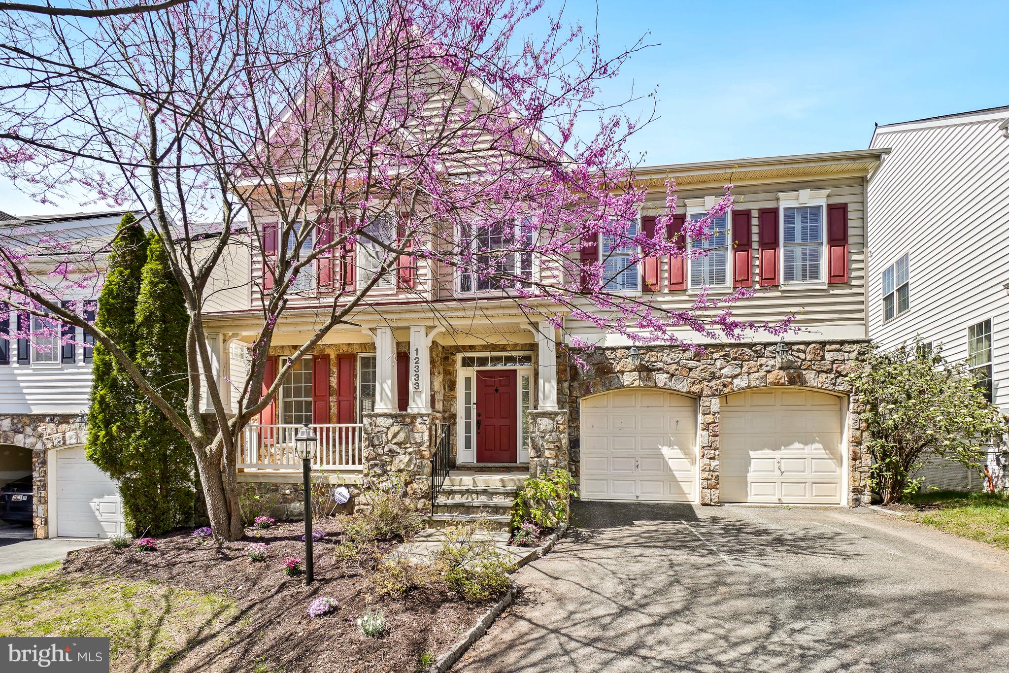 GREENWAY VILLAGE - Residential