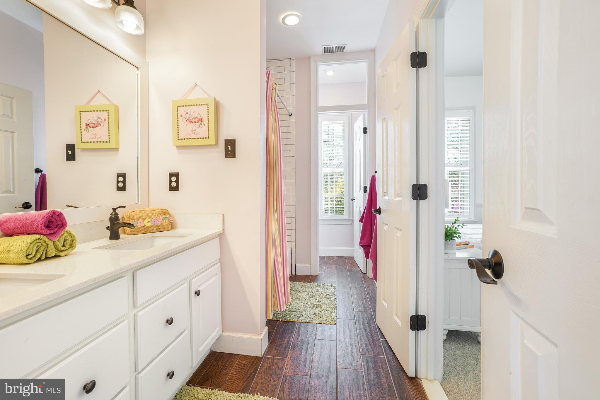 GREENWAY VILLAGE - Residential