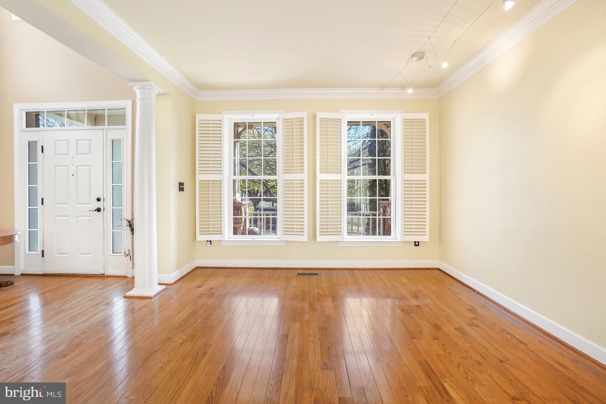 GREENWAY VILLAGE - Residential