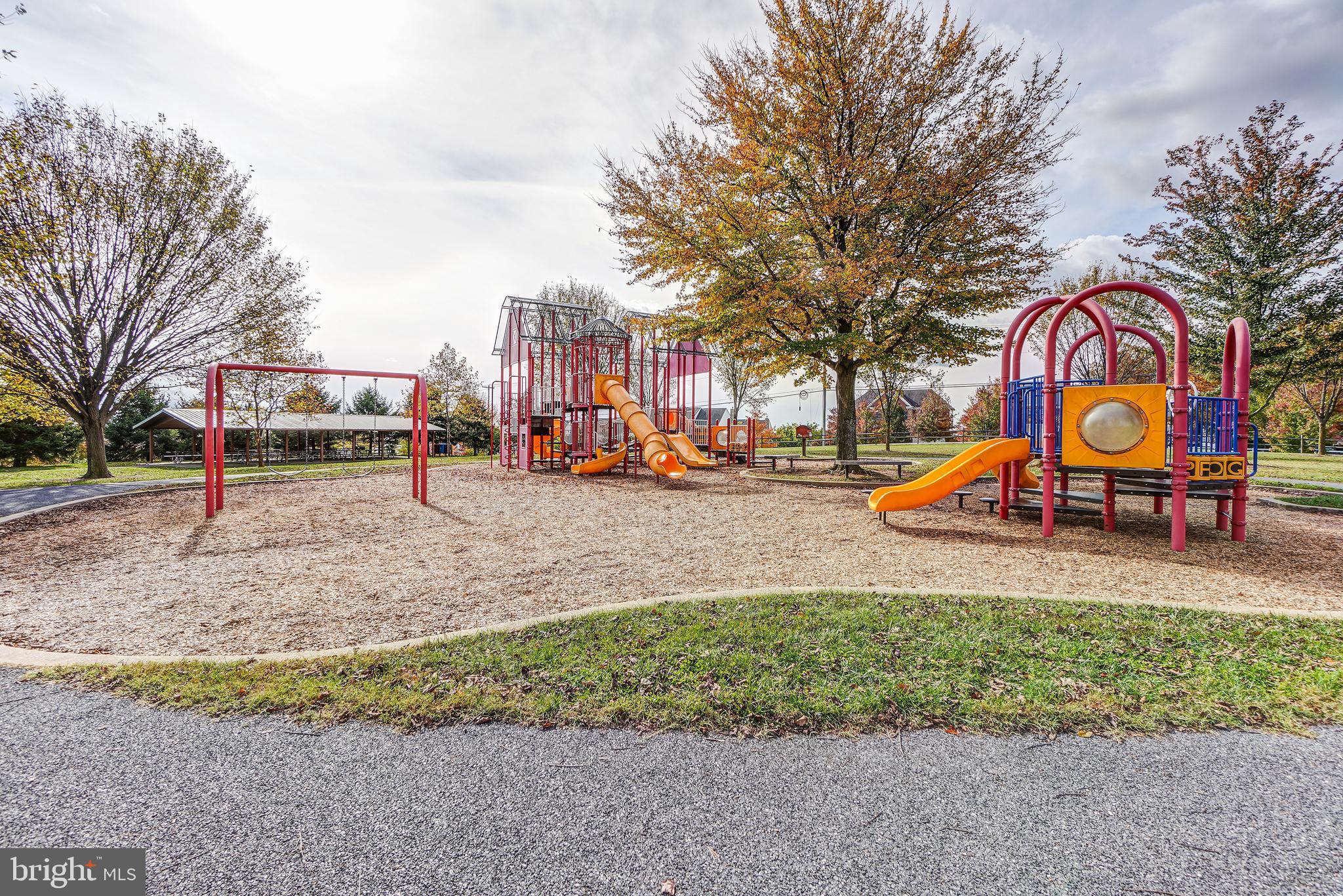 GREENWAY VILLAGE - Residential