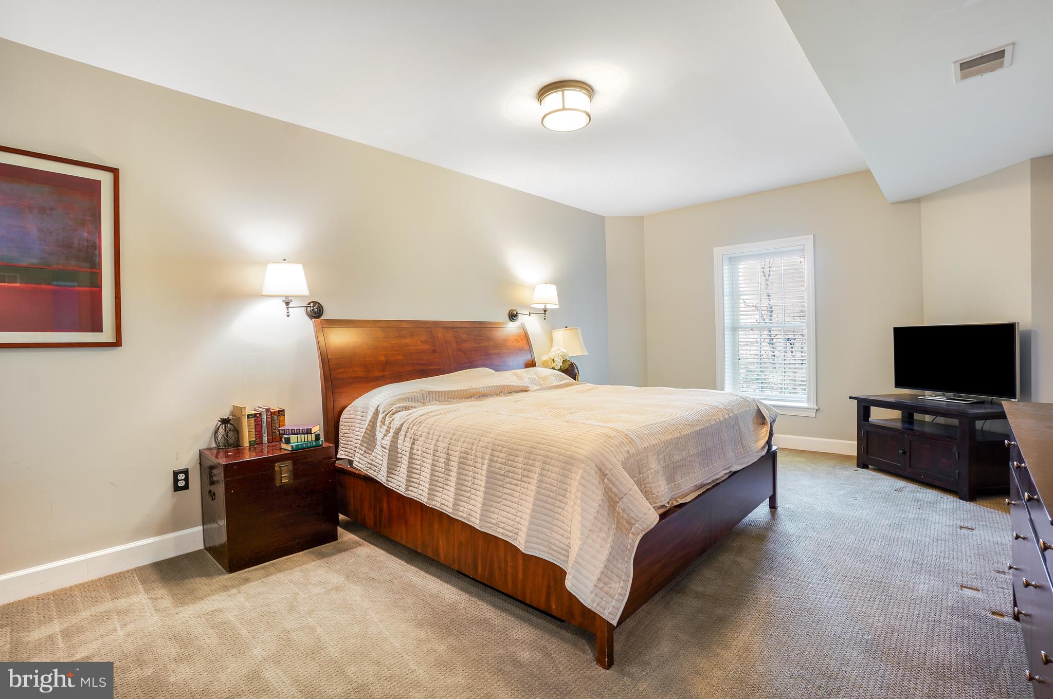 GREENWAY VILLAGE - Residential