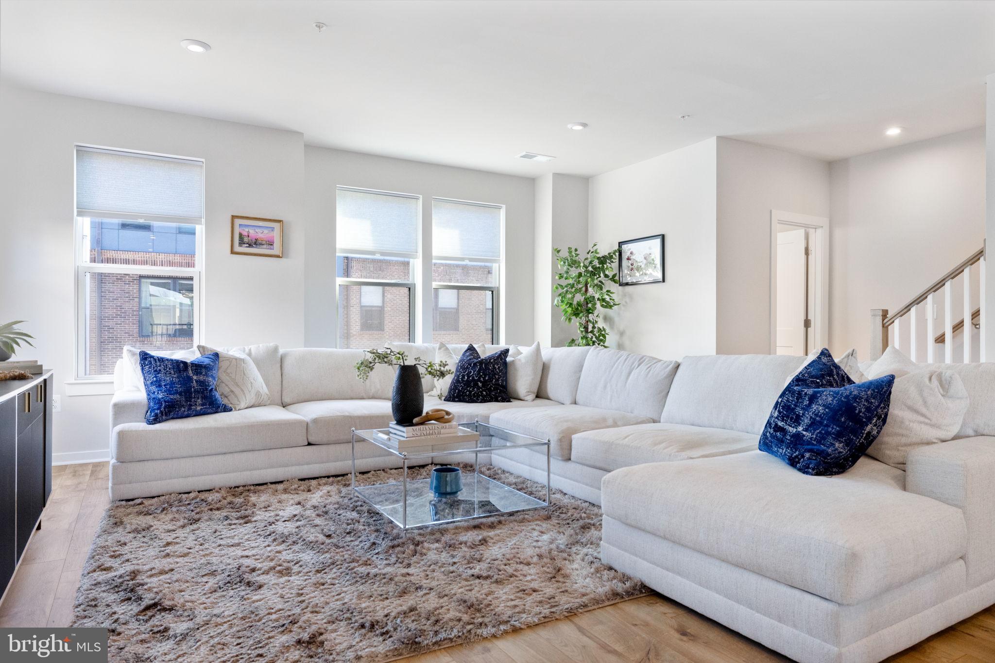 ASHBROOK PLACE - Residential