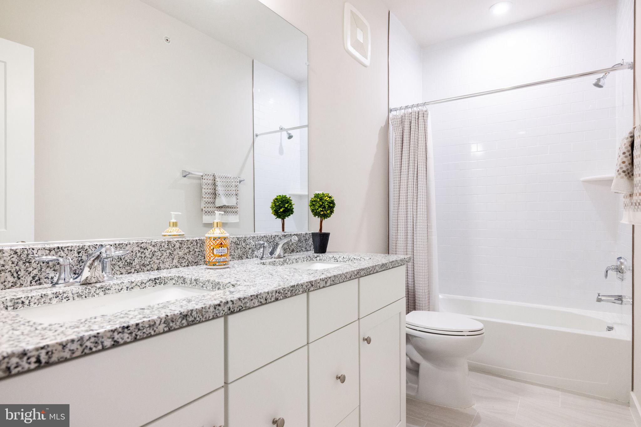 ASHBROOK PLACE - Residential