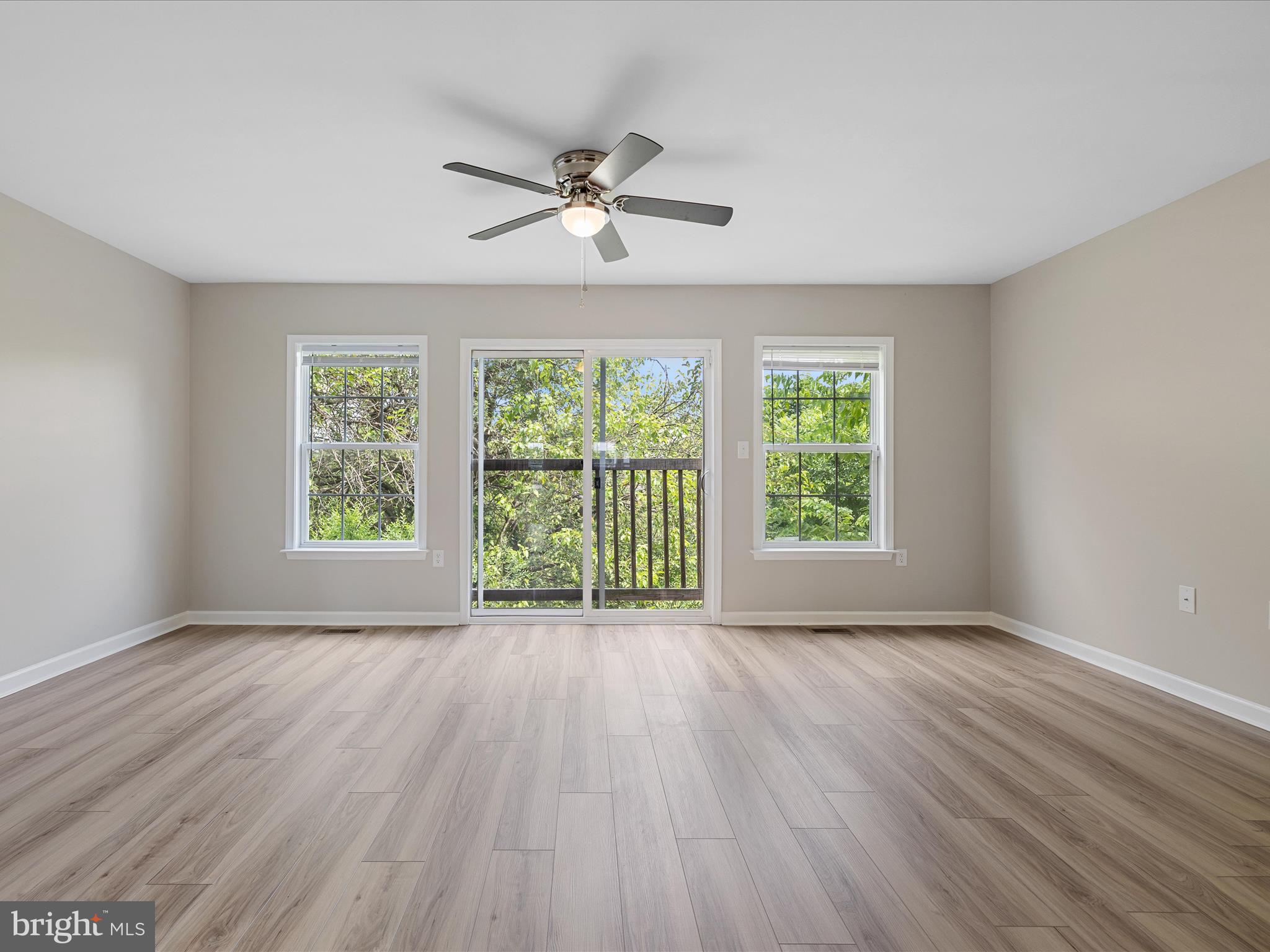 MANOR PARK - Residential