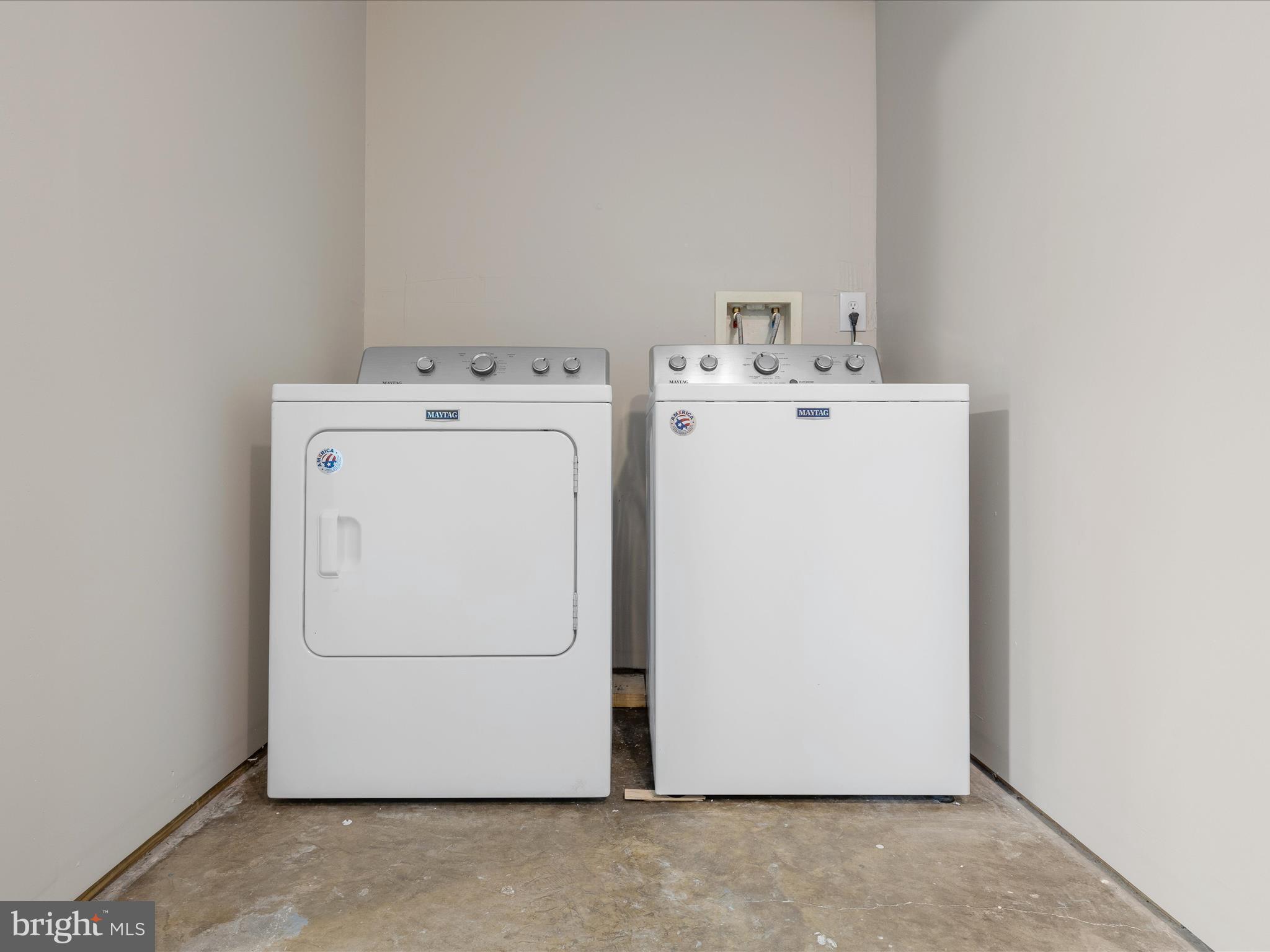 MANOR PARK - Residential