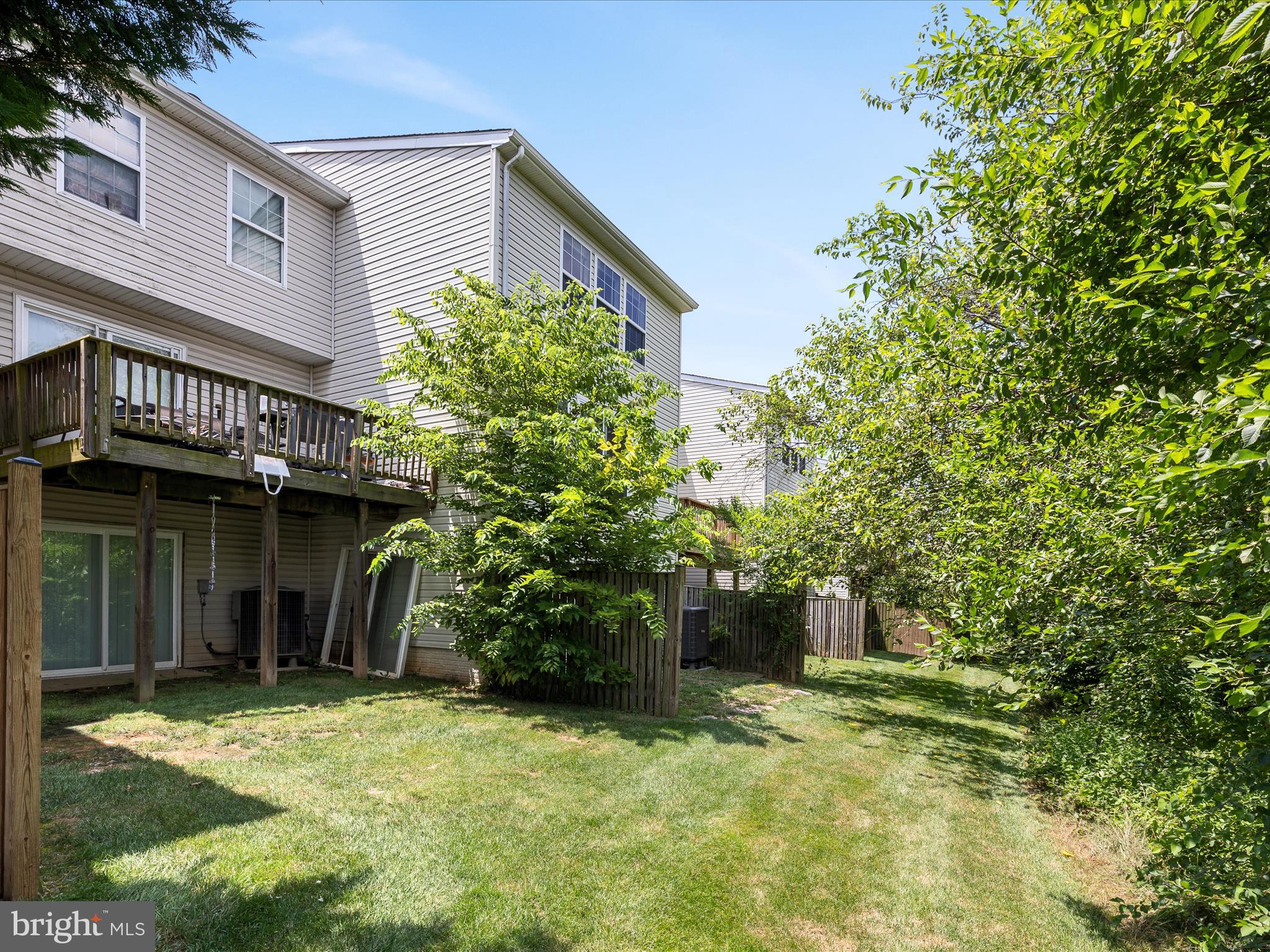 MANOR PARK - Residential