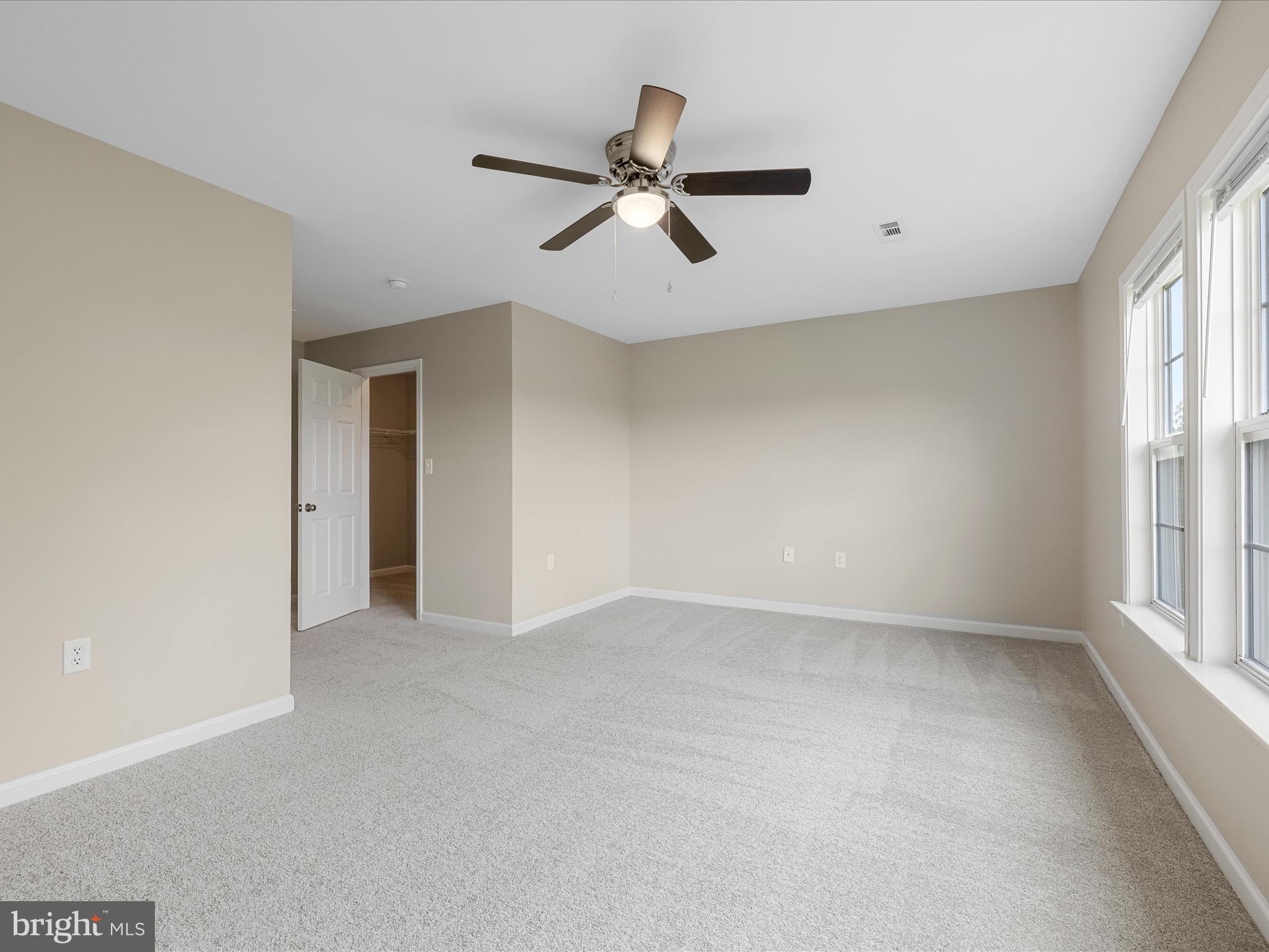 MANOR PARK - Residential