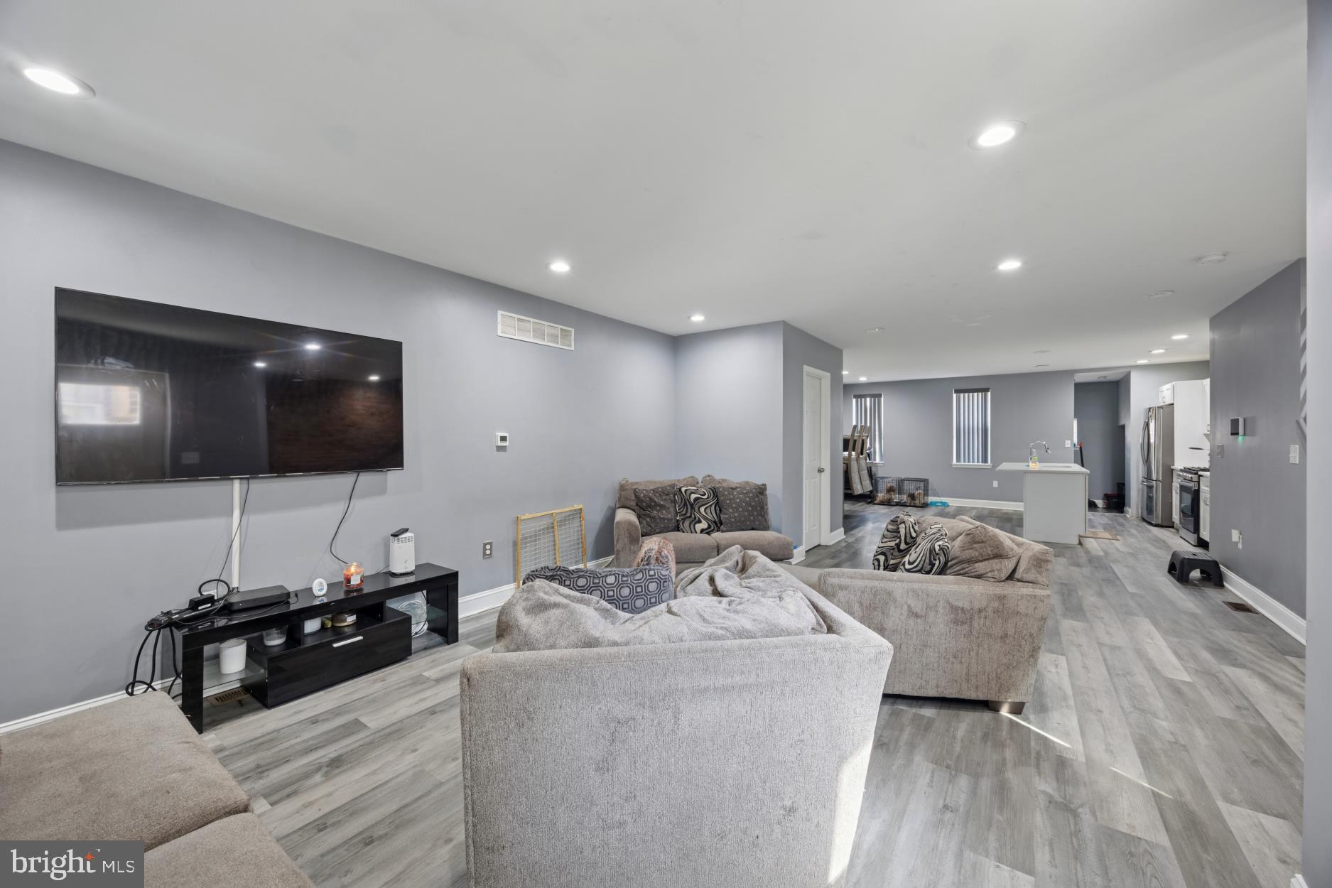 NORTHWOOD - Residential