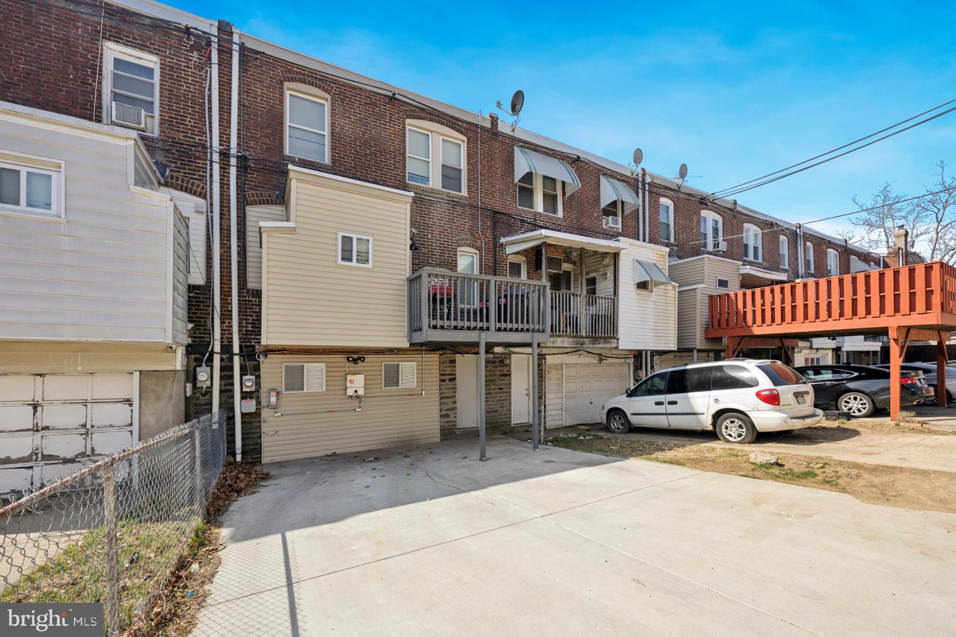 NORTHWOOD - Residential