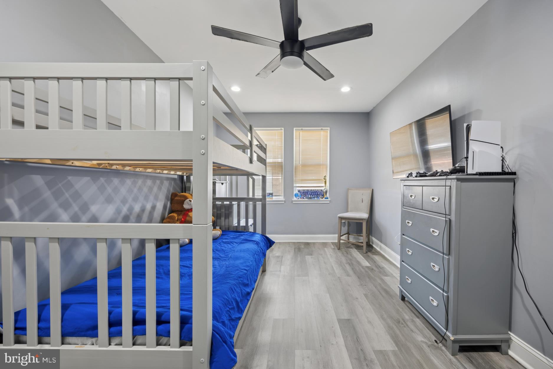 NORTHWOOD - Residential