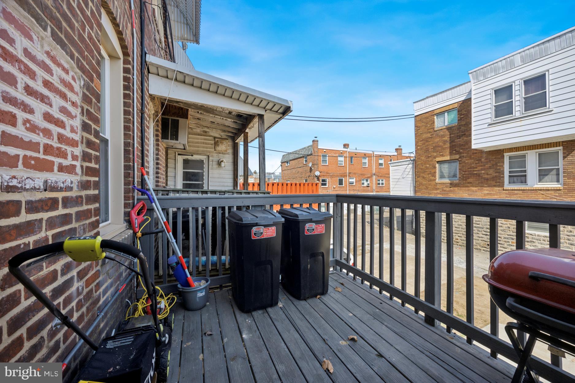 NORTHWOOD - Residential