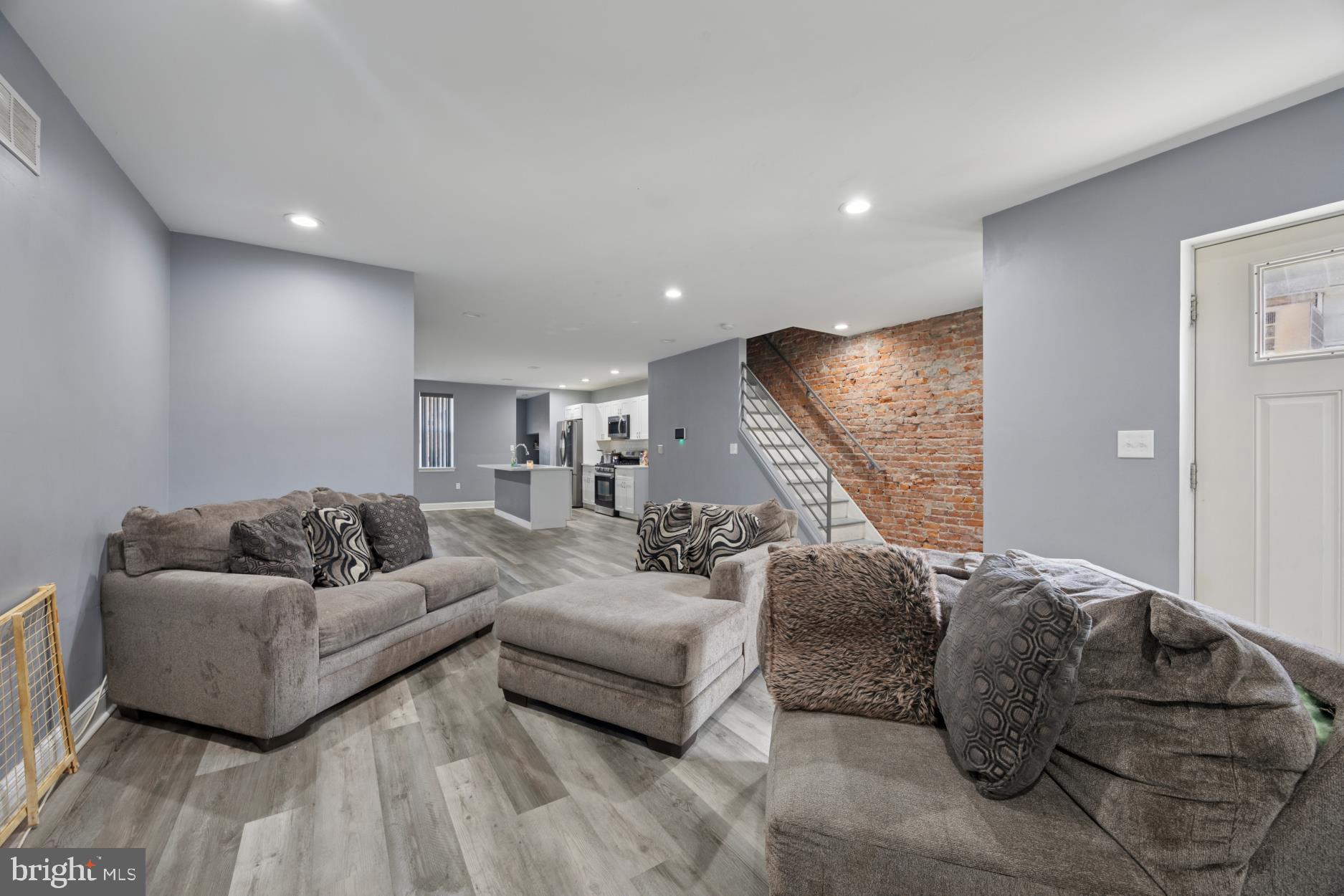 NORTHWOOD - Residential