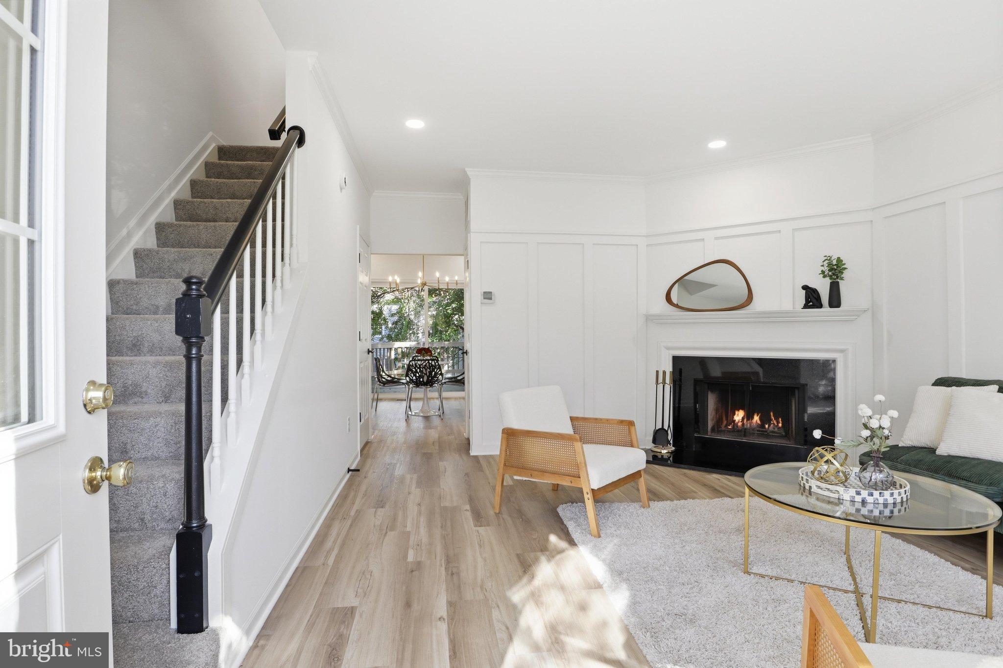 13562 HIGHLAND MEWS COURT