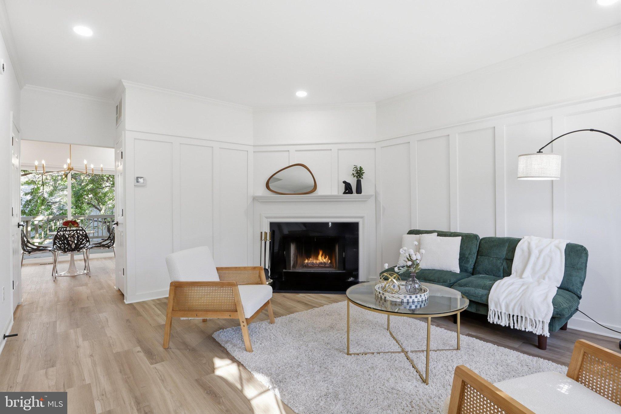 13562 HIGHLAND MEWS COURT