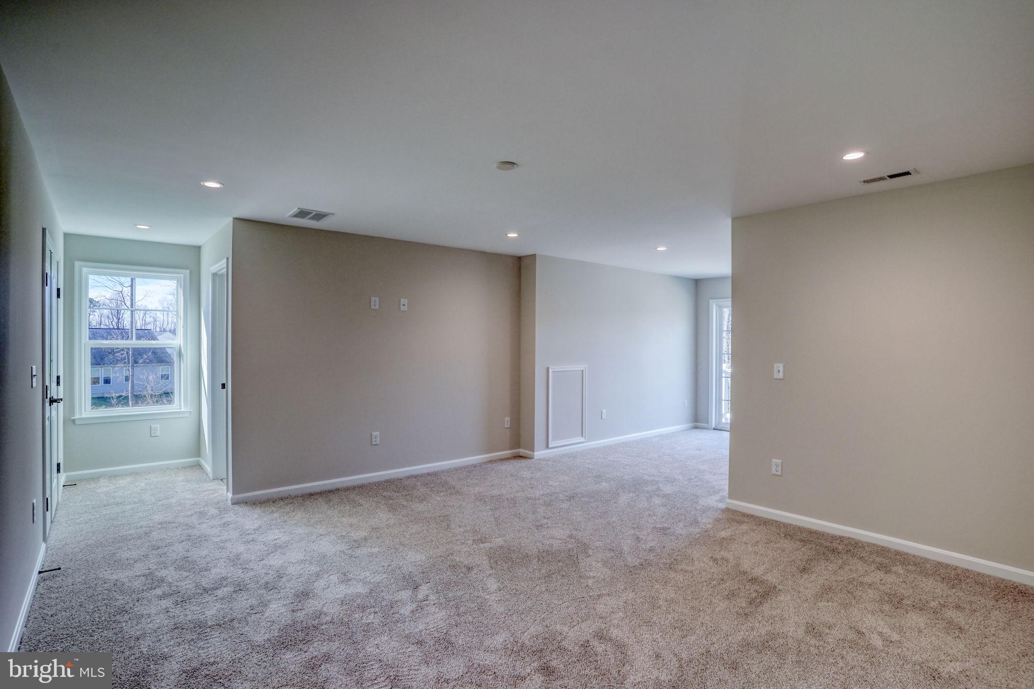 COURSEYS POINT - Residential